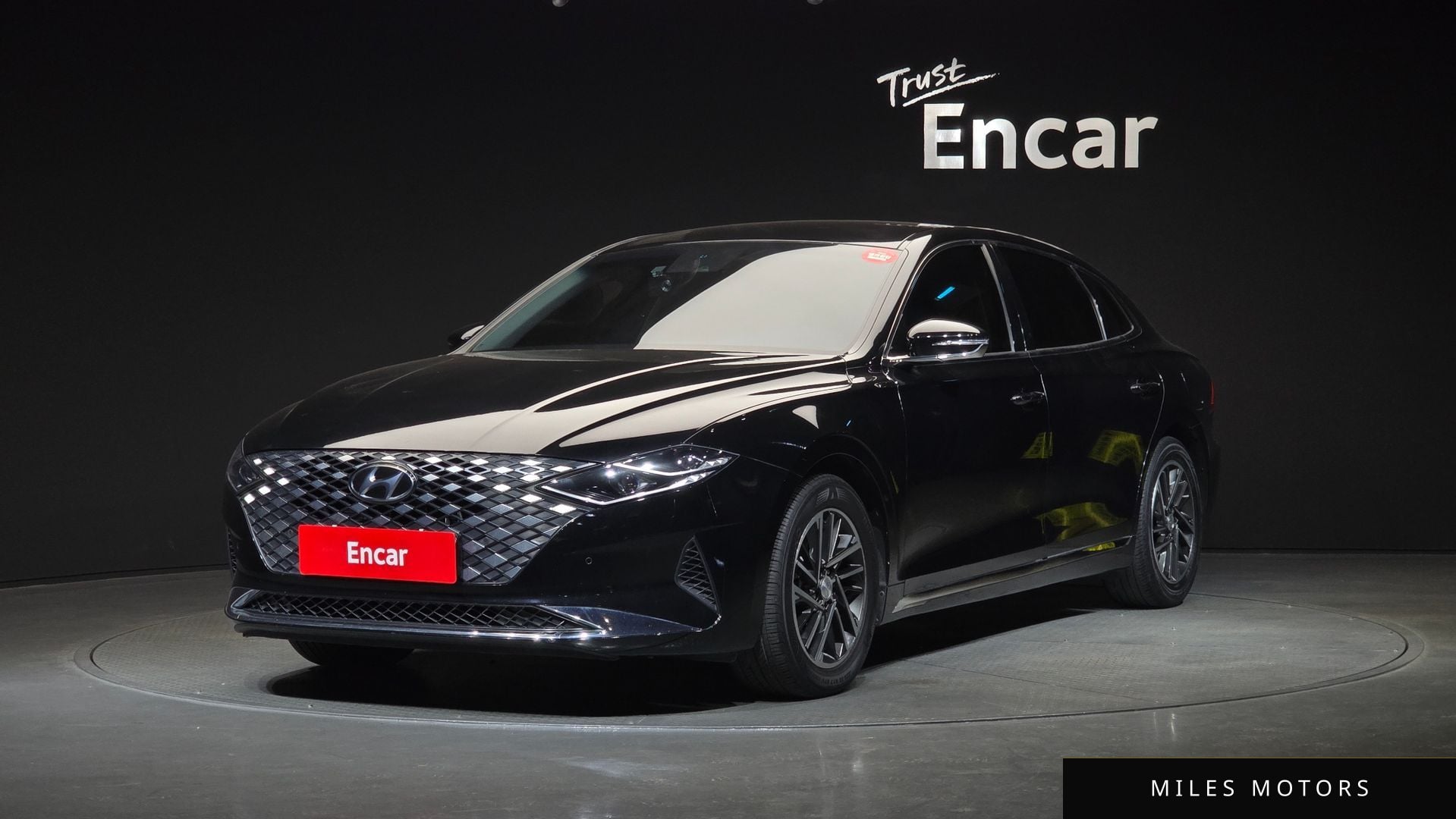 Hyundai Grandeur 2020 — фото 1 из 12