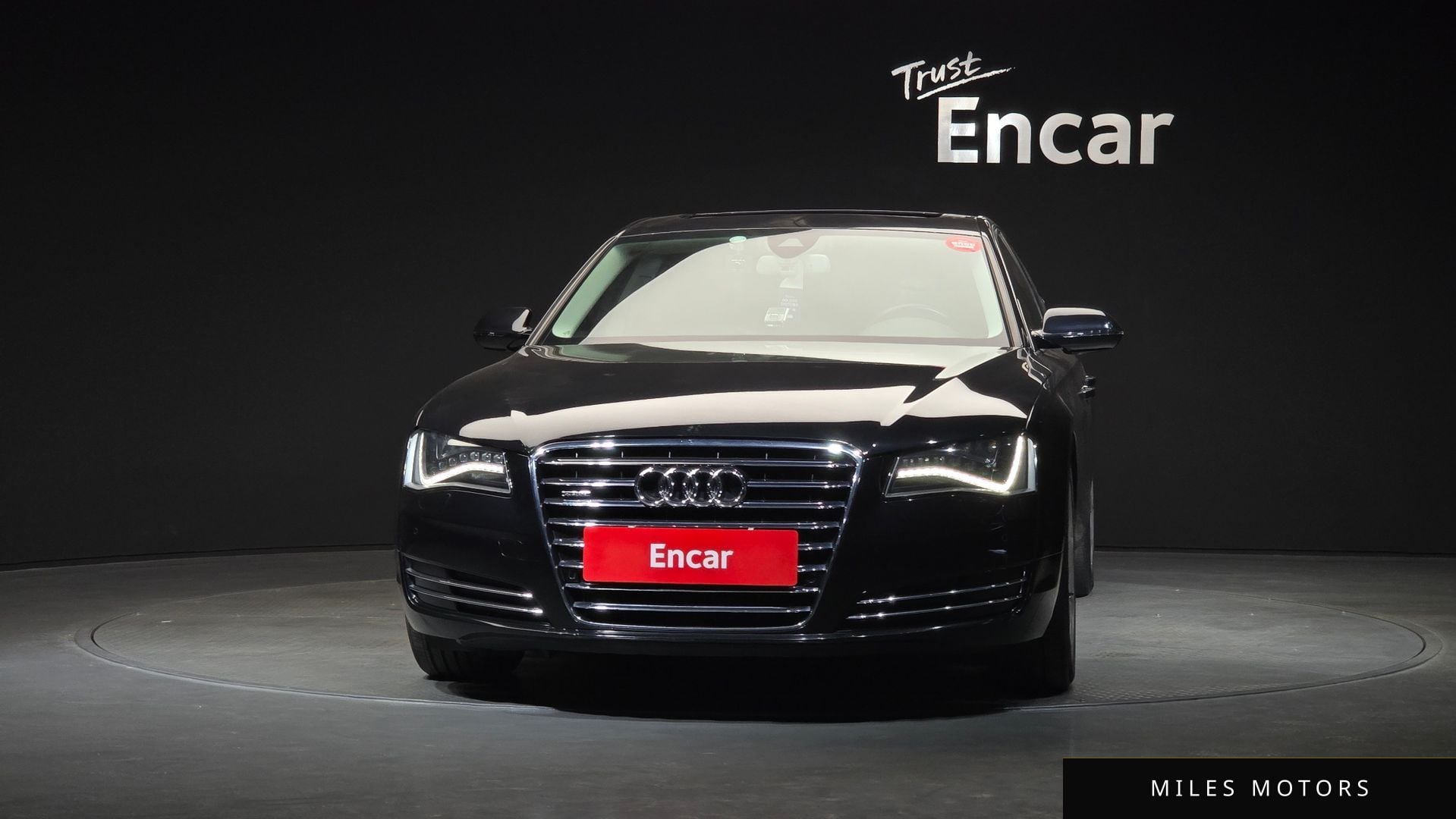 Audi A8 2011 — миниатюра 3