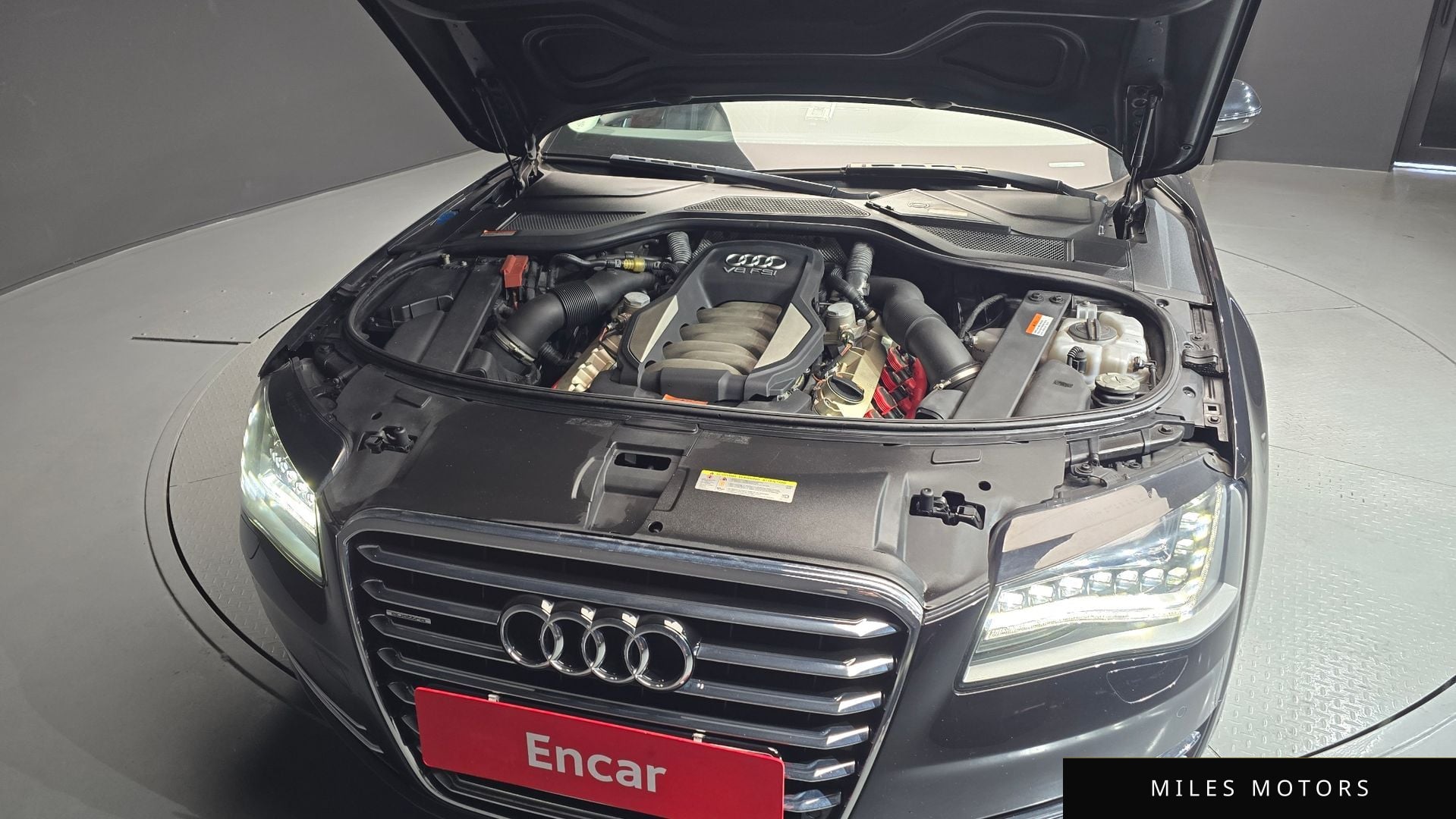 Audi A8 2011 — миниатюра 6