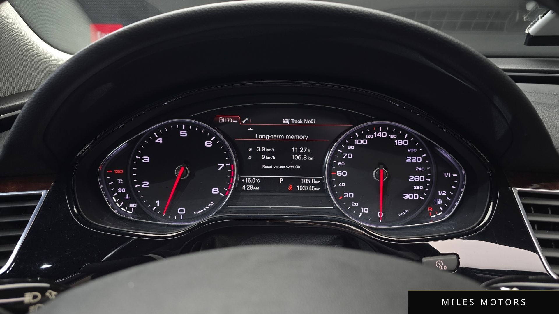 Audi A8 2011 — миниатюра 8