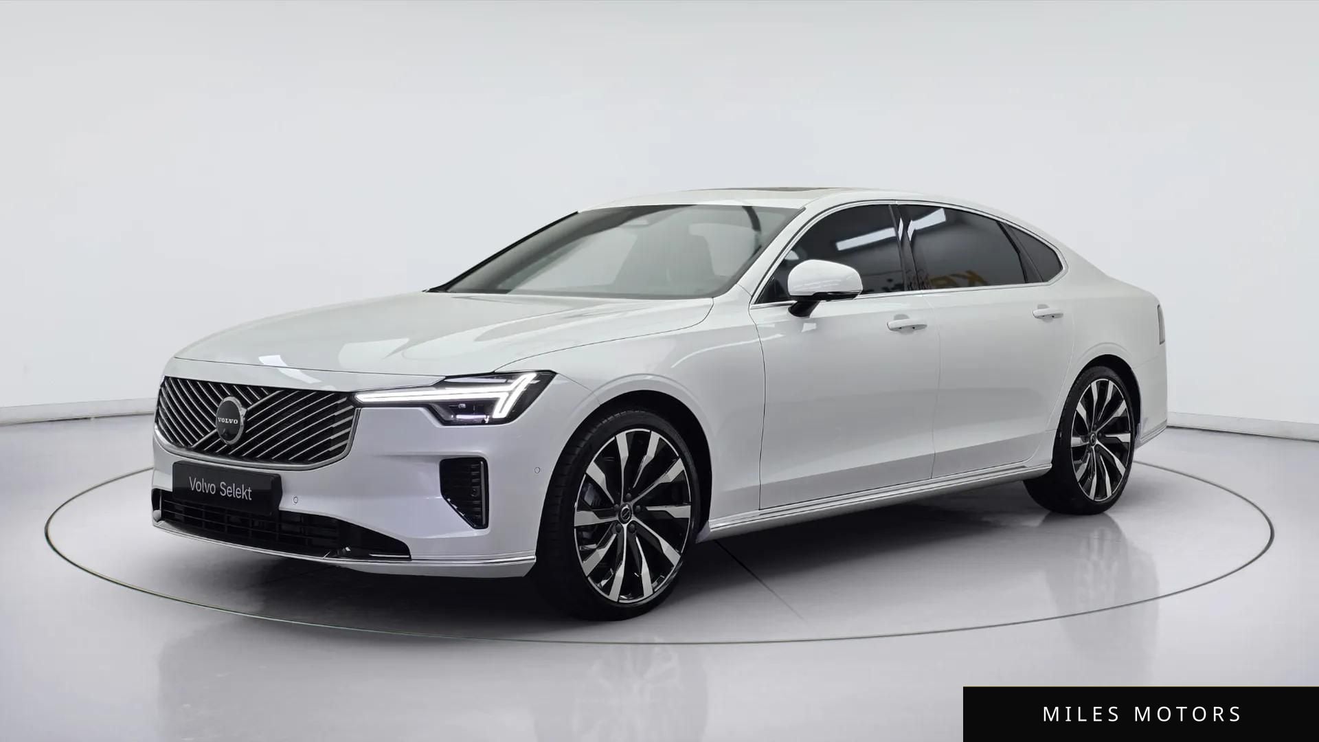 Volvo S90 2026 — фото 1 из 12