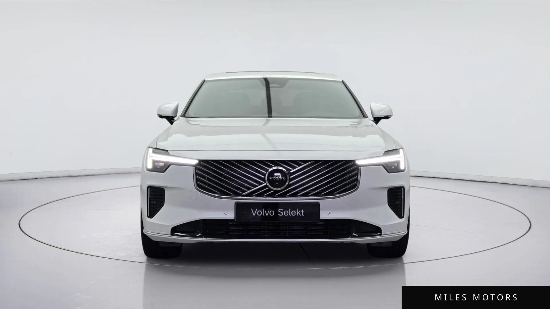 Volvo S90 2026 — миниатюра 2