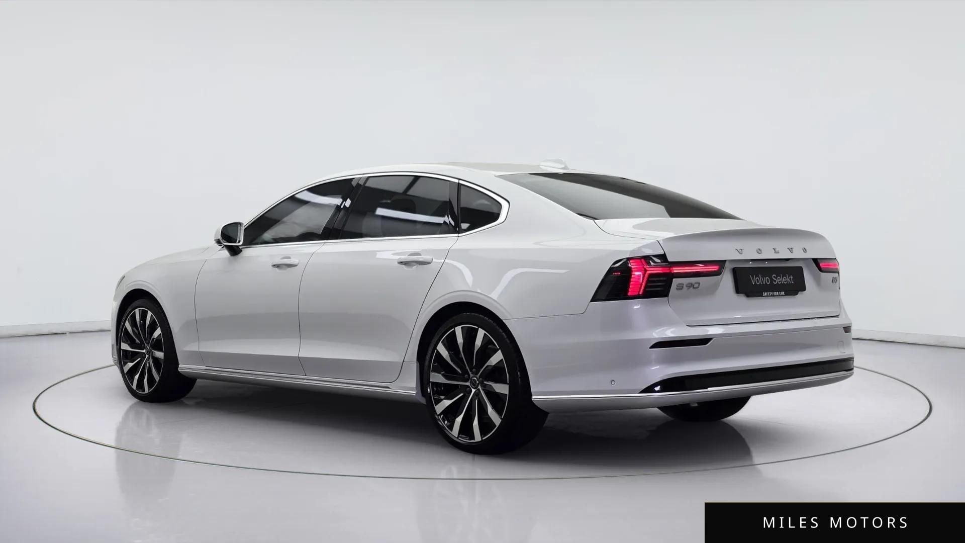 Volvo S90 2026 — миниатюра 4