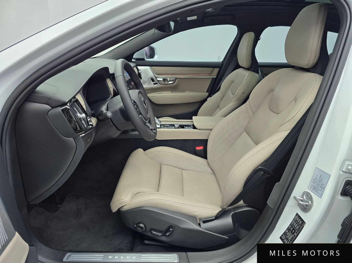Volvo S90 2026 — миниатюра 10
