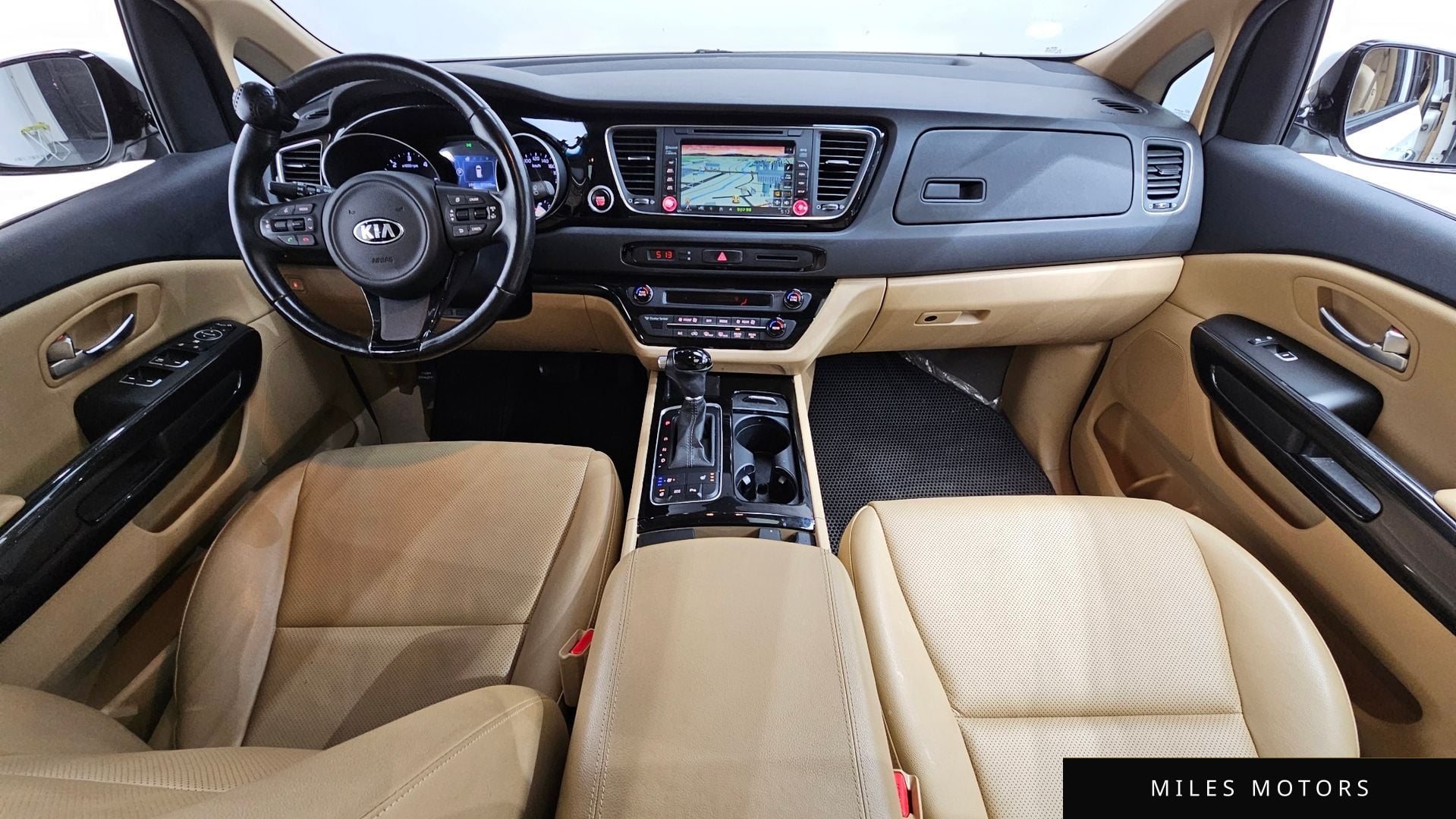 Kia Canival 2015 — миниатюра 7