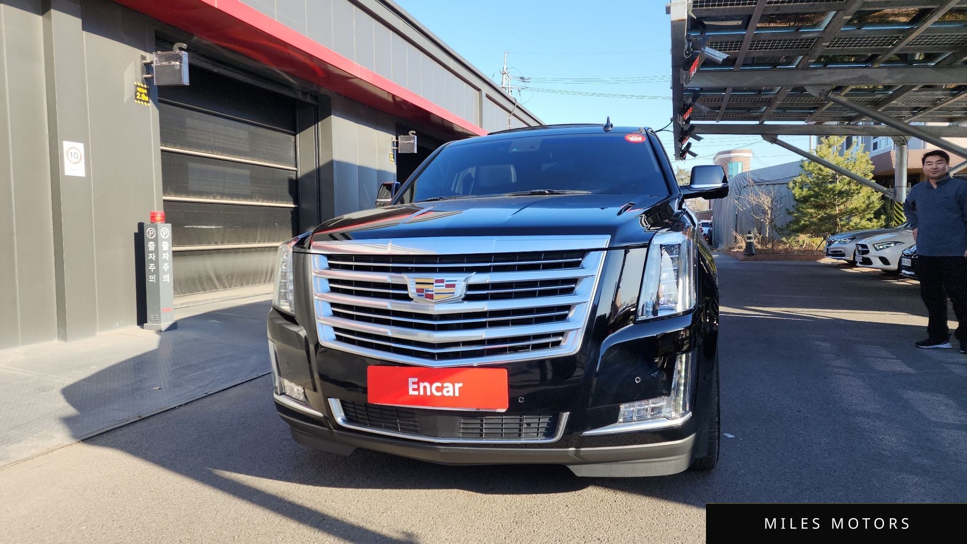 Cadillac 에스컬레이드 2018 — миниатюра 3