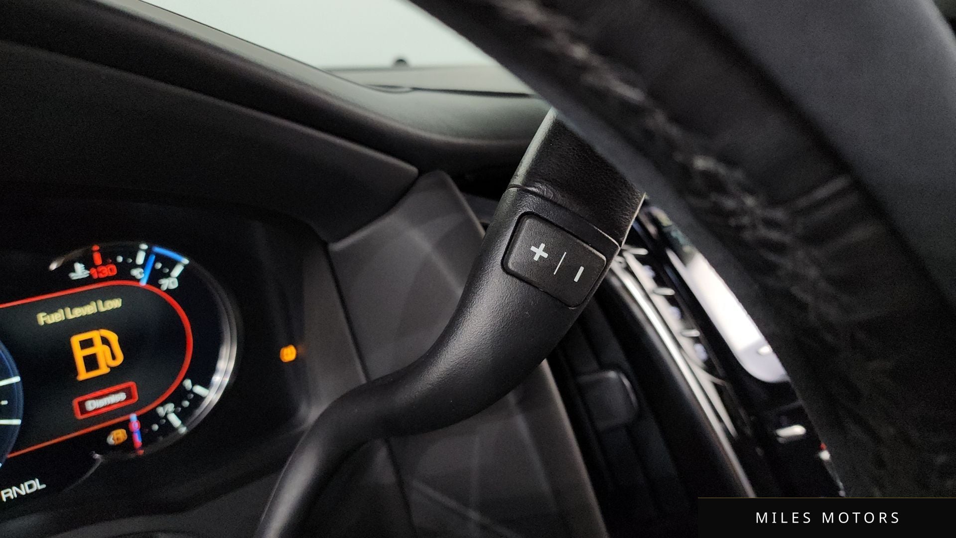 Cadillac 에스컬레이드 2018 — миниатюра 9