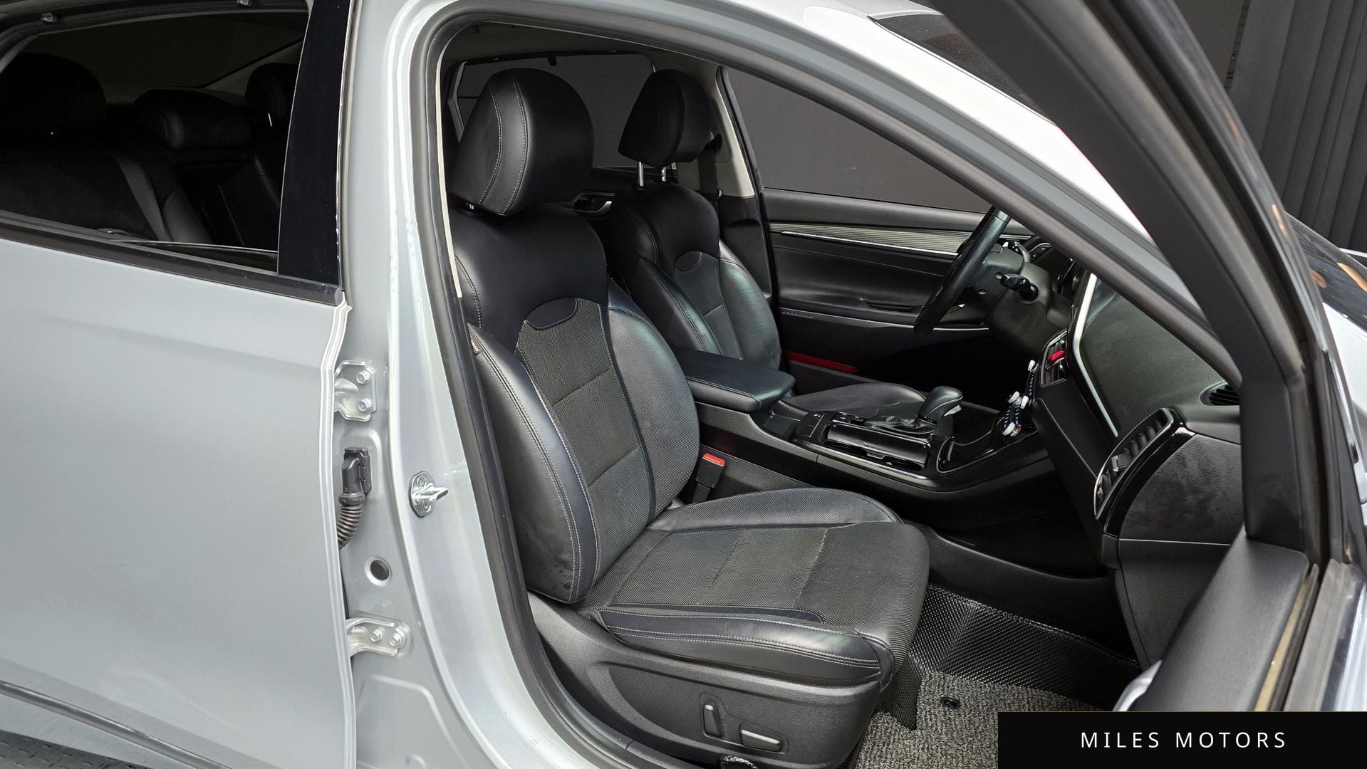 Hyundai Grandeur 2017 — миниатюра 12