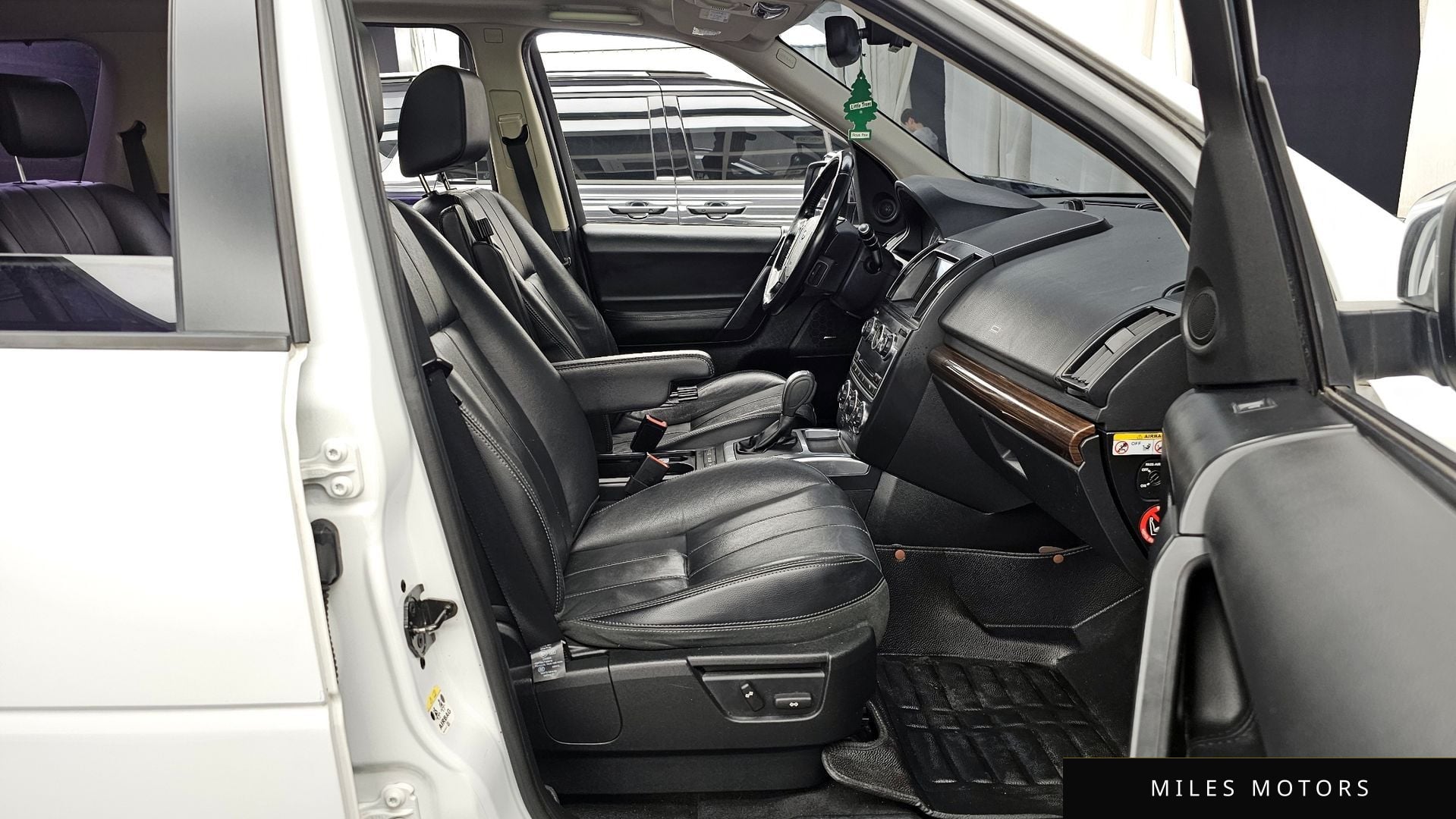 Land Rover Freelander 2013 — миниатюра 10