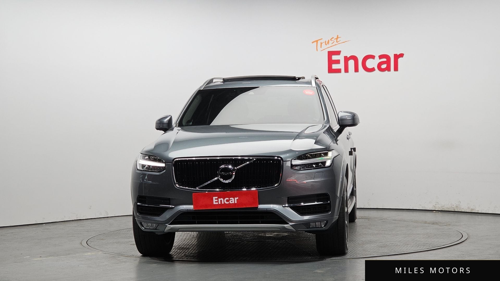 Volvo XC90 2018 — миниатюра 3