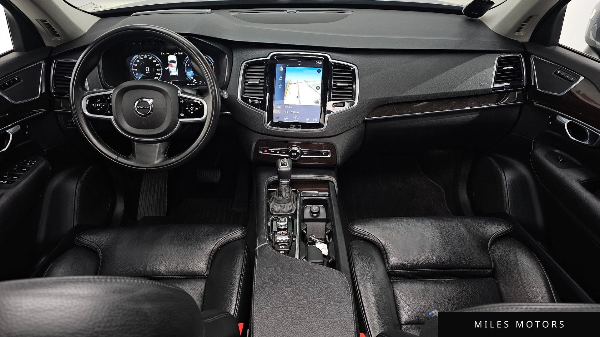 Volvo XC90 2018 — миниатюра 7