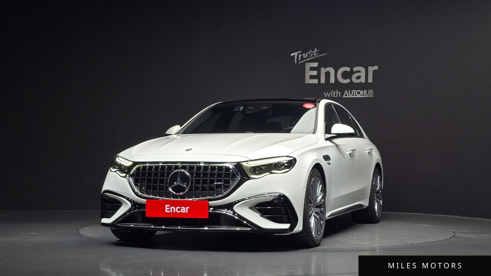 Mercedes-Benz E-Class W214 2026 — миниатюра 3