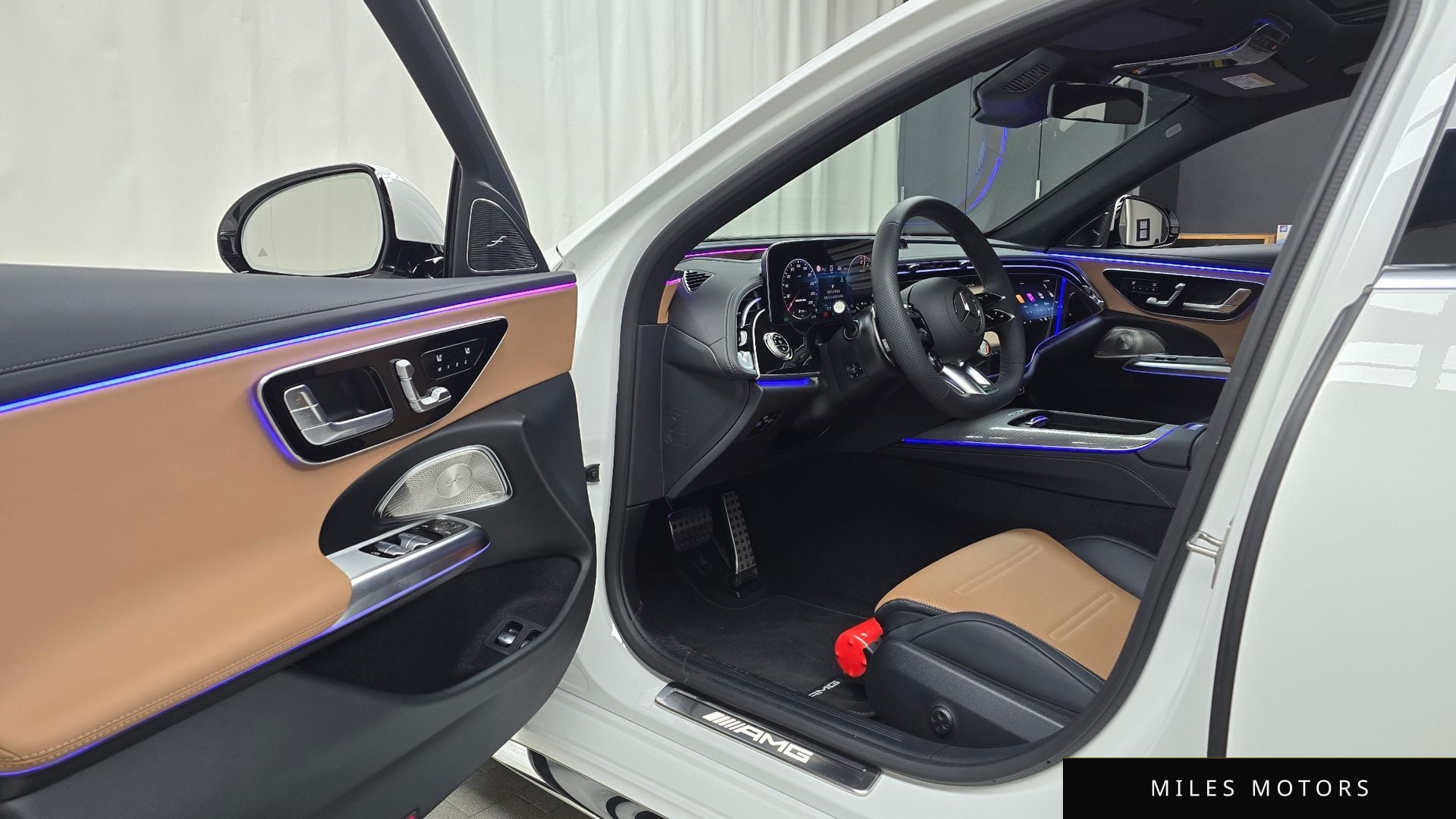 Mercedes-Benz E-Class W214 2026 — миниатюра 10