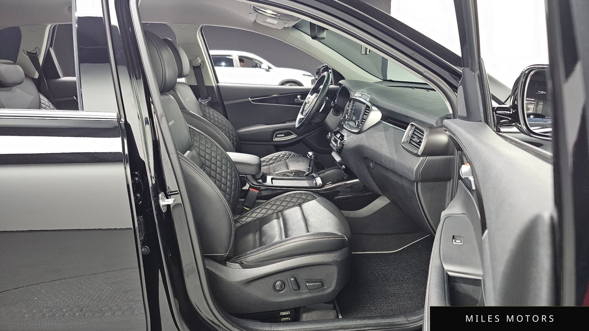 Kia Sorento 2018 — миниатюра 12