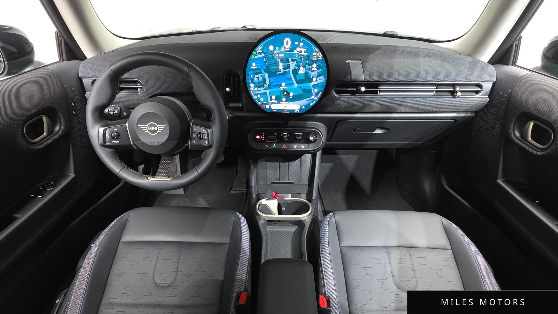MINI Cooper 2025 — миниатюра 6