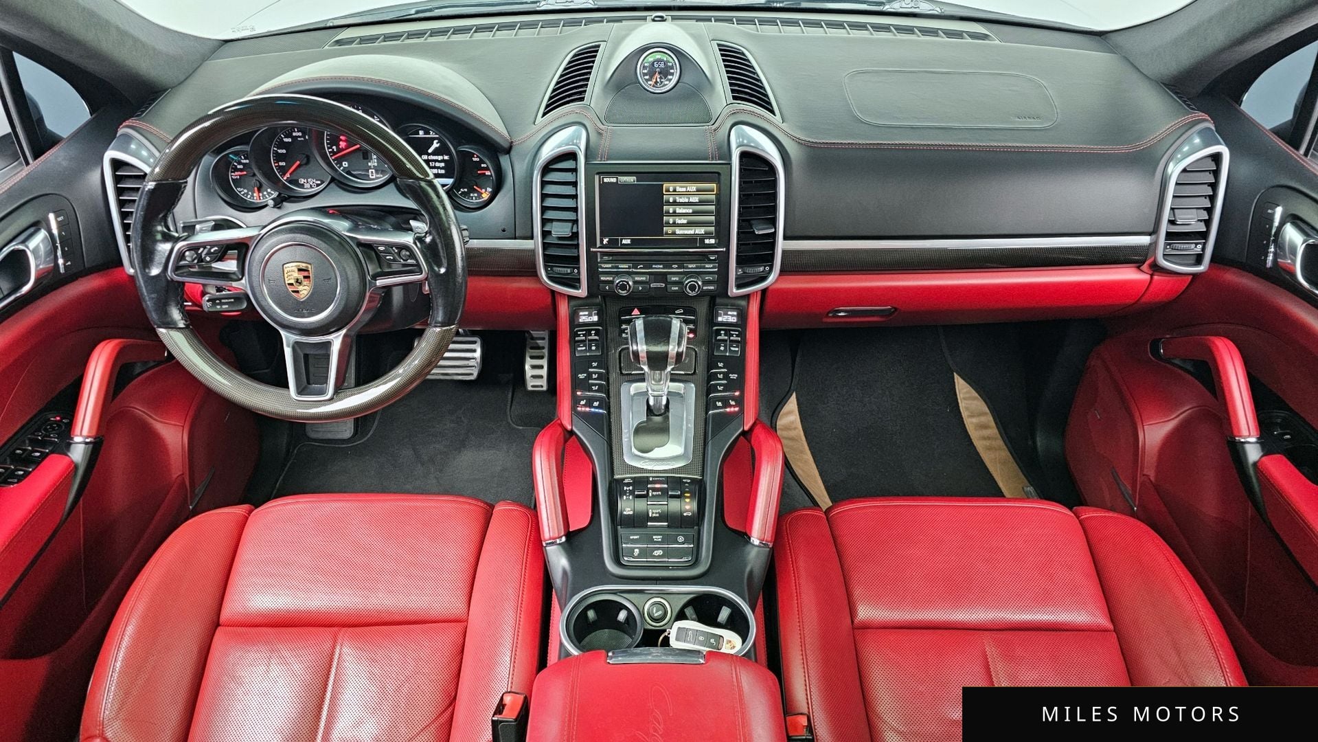 Porsche Cayenne 2016 — миниатюра 7