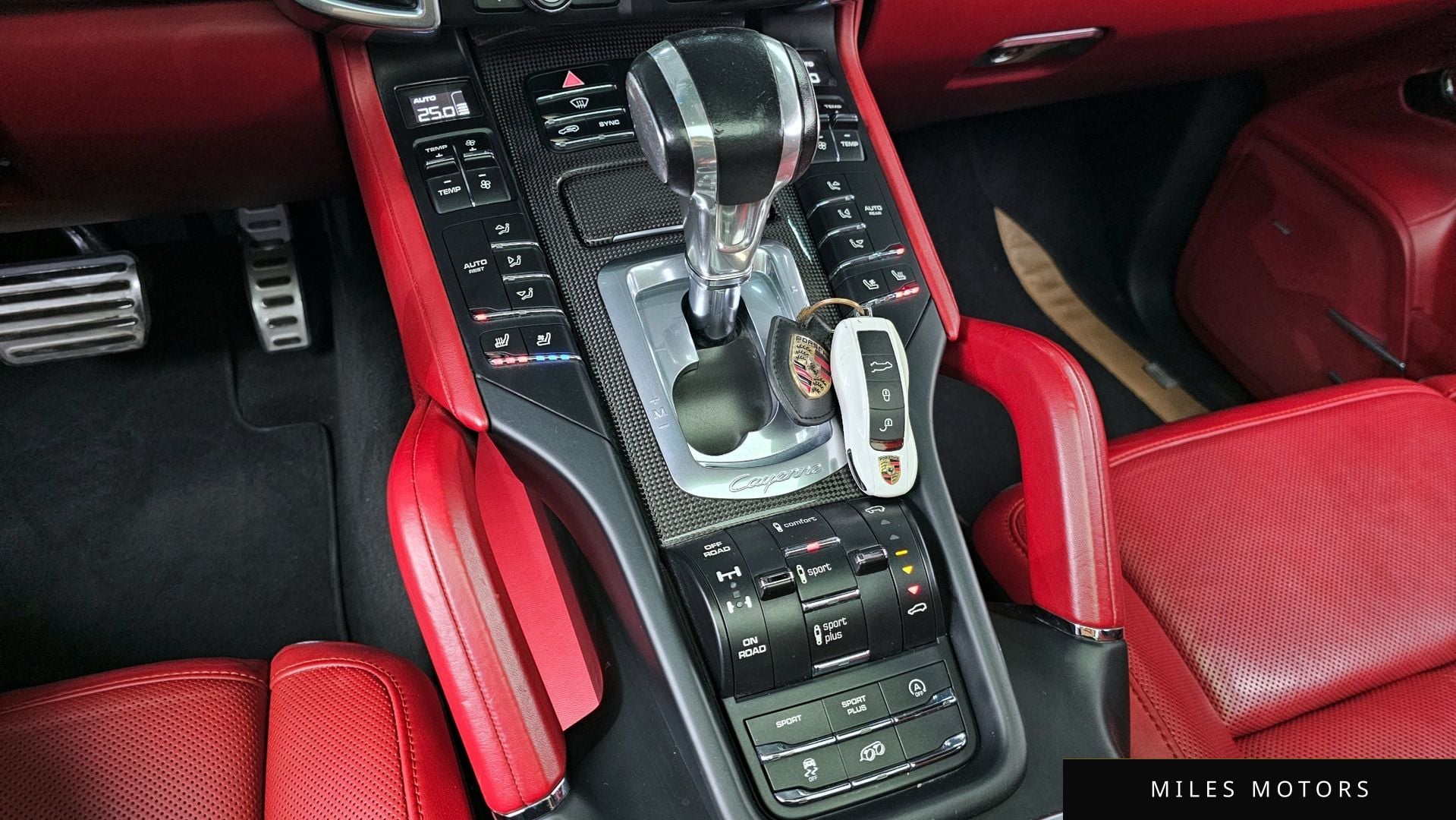 Porsche Cayenne 2016 — миниатюра 9