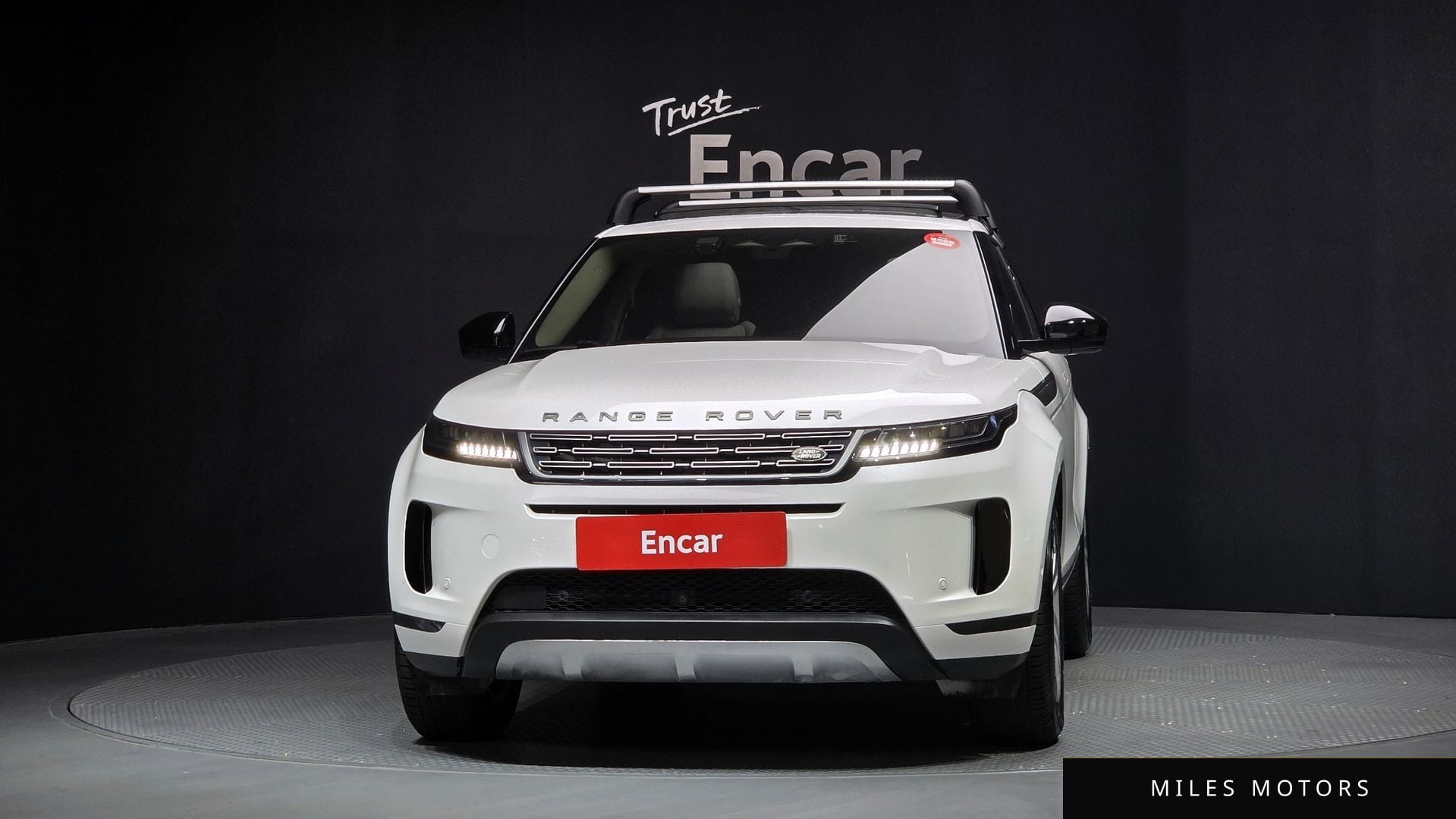 Land Rover Range Rover Evoque 2024 — миниатюра 3