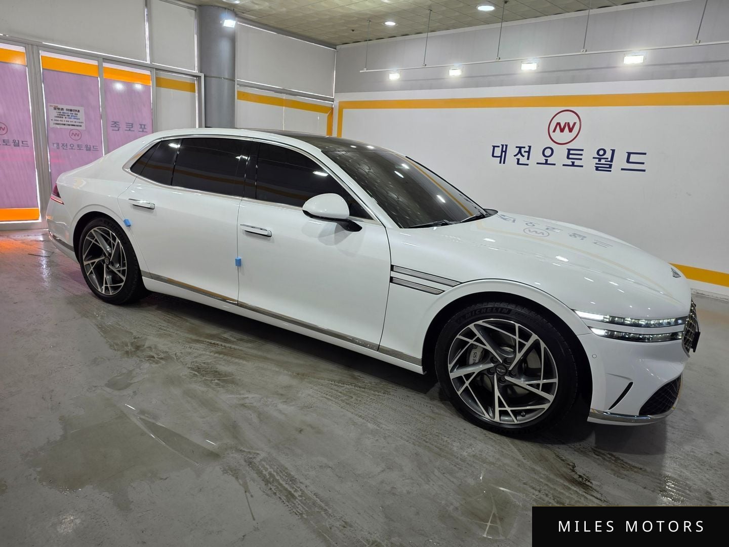 Genesis G90 (RS4) 2023 — миниатюра 6