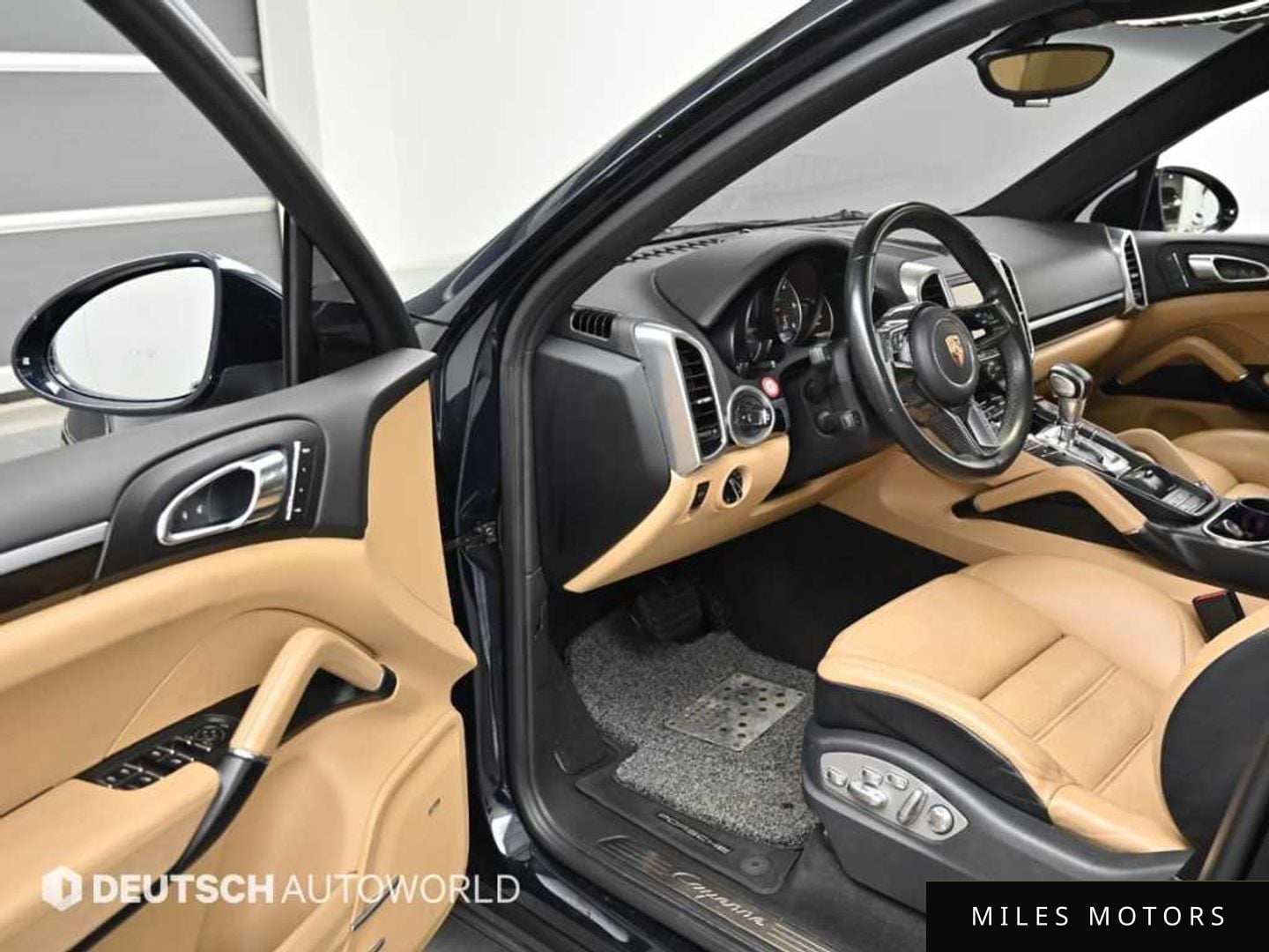 Porsche Cayenne 2015 — миниатюра 11