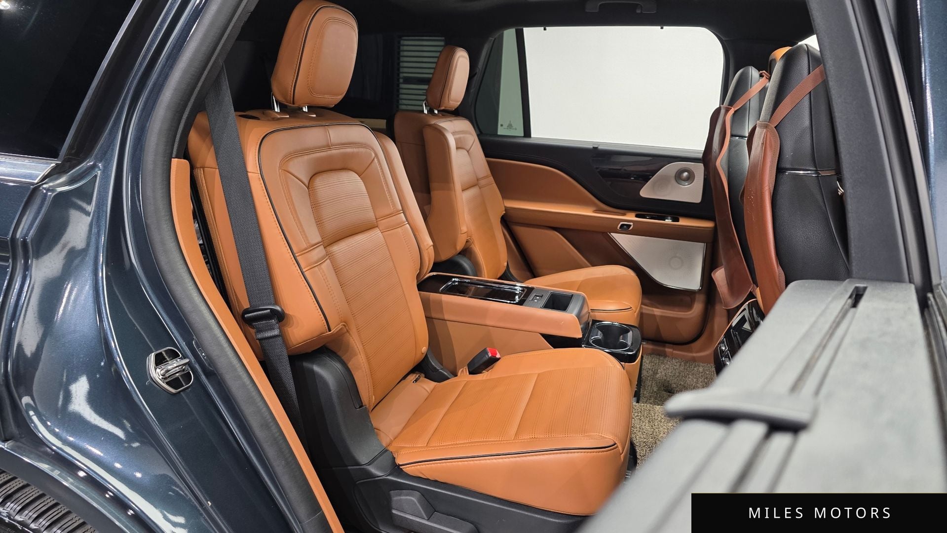 Lincoln Aviator 2021 — миниатюра 12