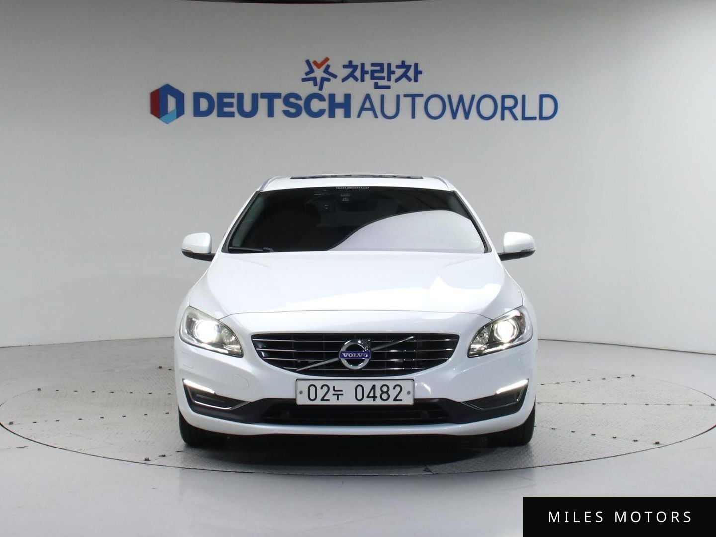 Volvo V60 2016 — миниатюра 2