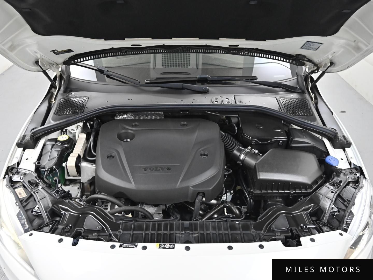 Volvo V60 2016 — миниатюра 6