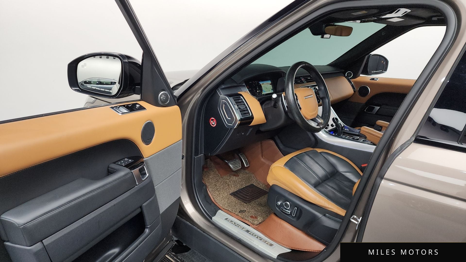 Land Rover Range Rover Sport 2018 — миниатюра 10