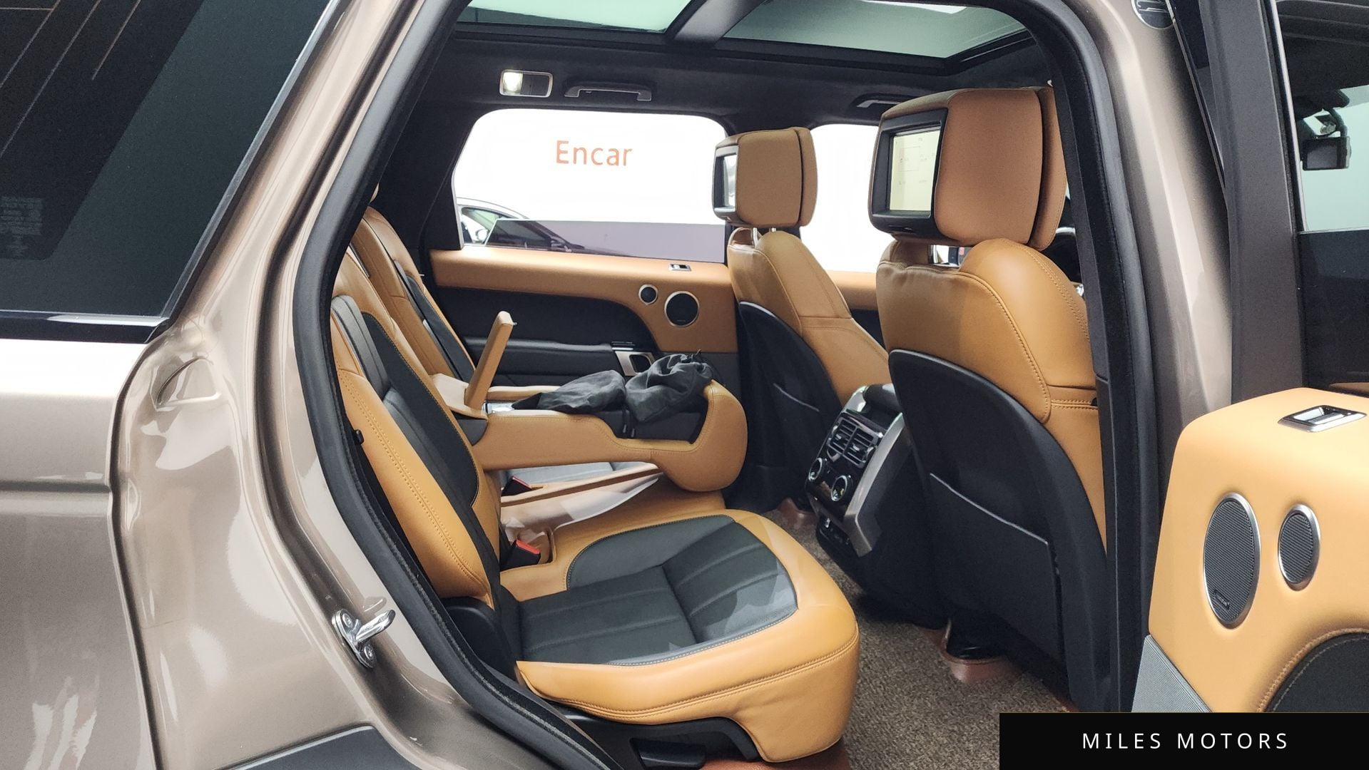 Land Rover Range Rover Sport 2018 — миниатюра 12