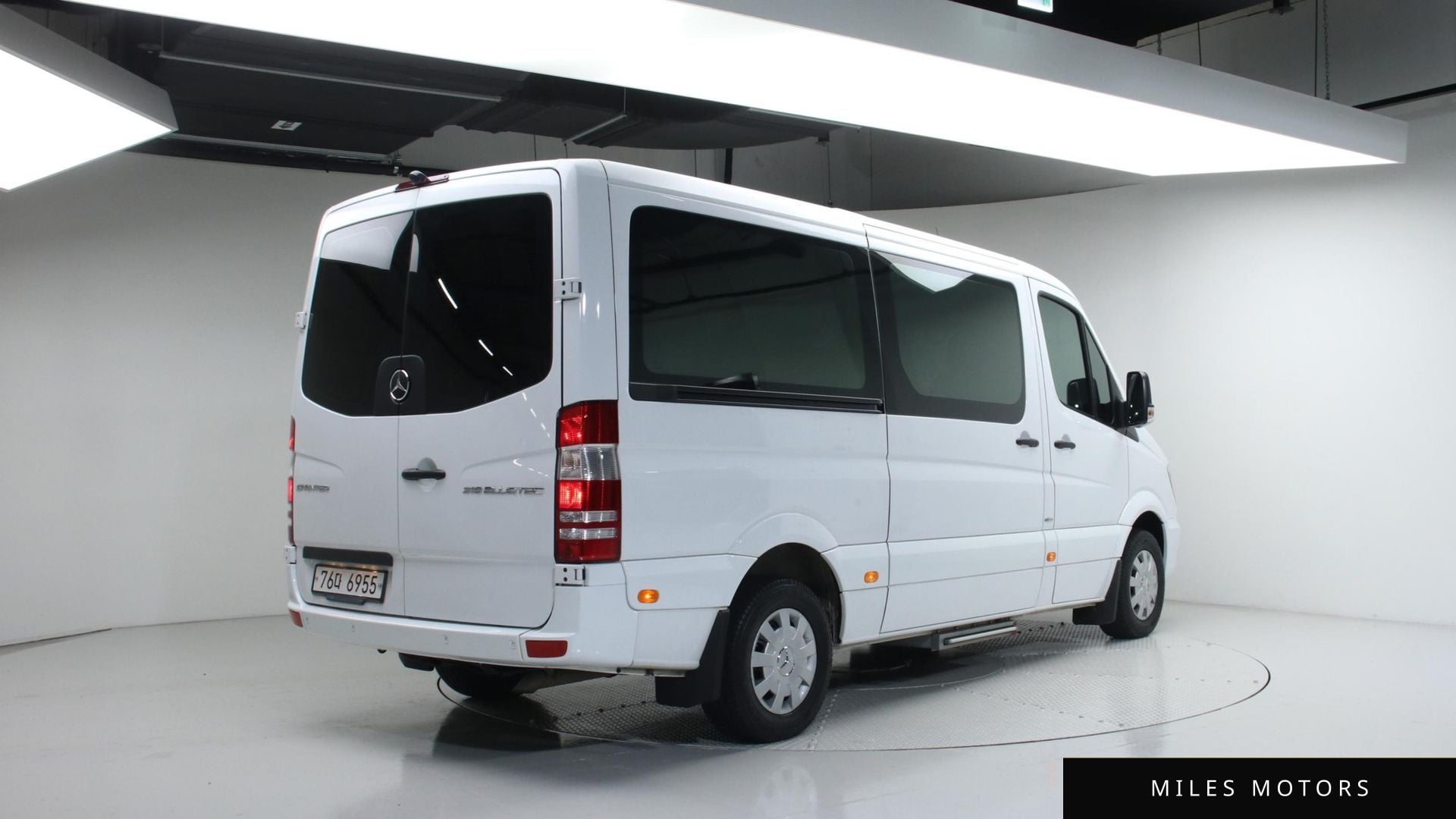 Mercedes-Benz Sprinter 2017 — миниатюра 2