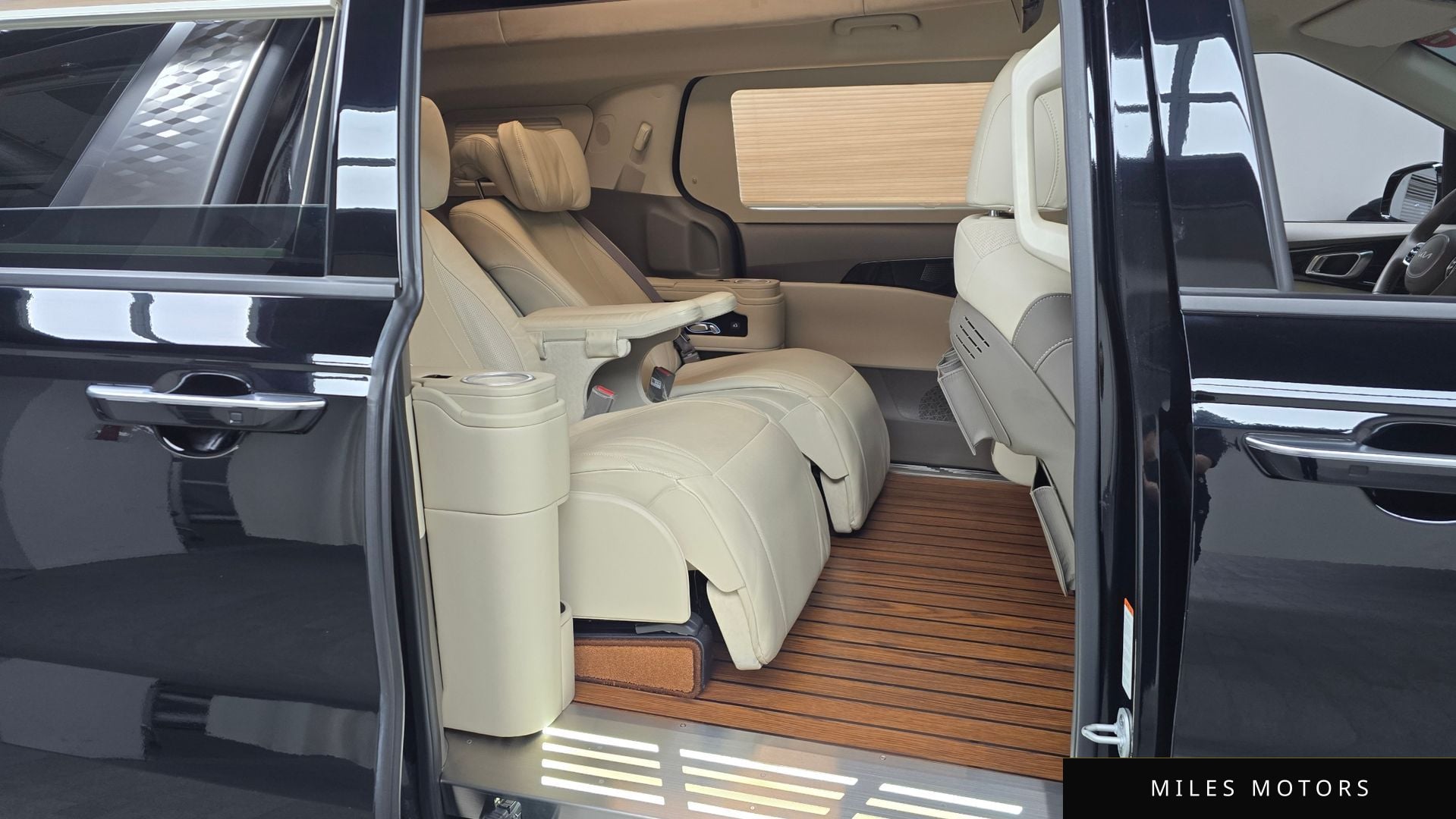 Kia Canival 2024 — миниатюра 12
