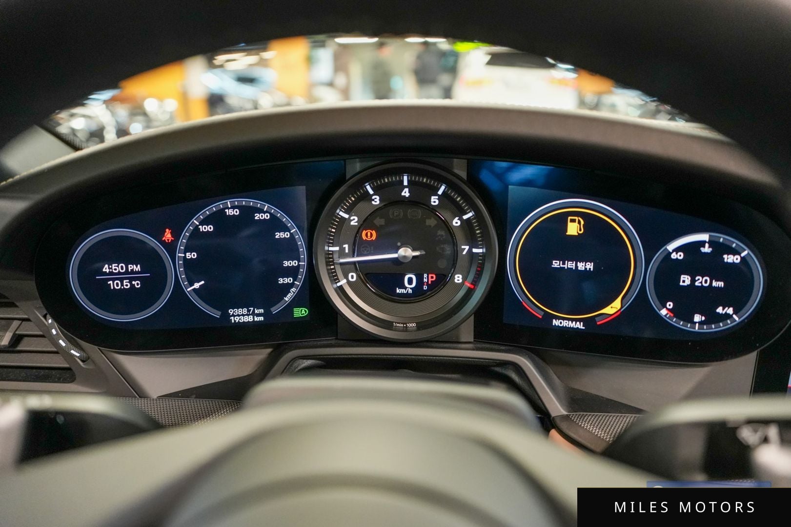 Porsche 911 (992) 2021 — миниатюра 11