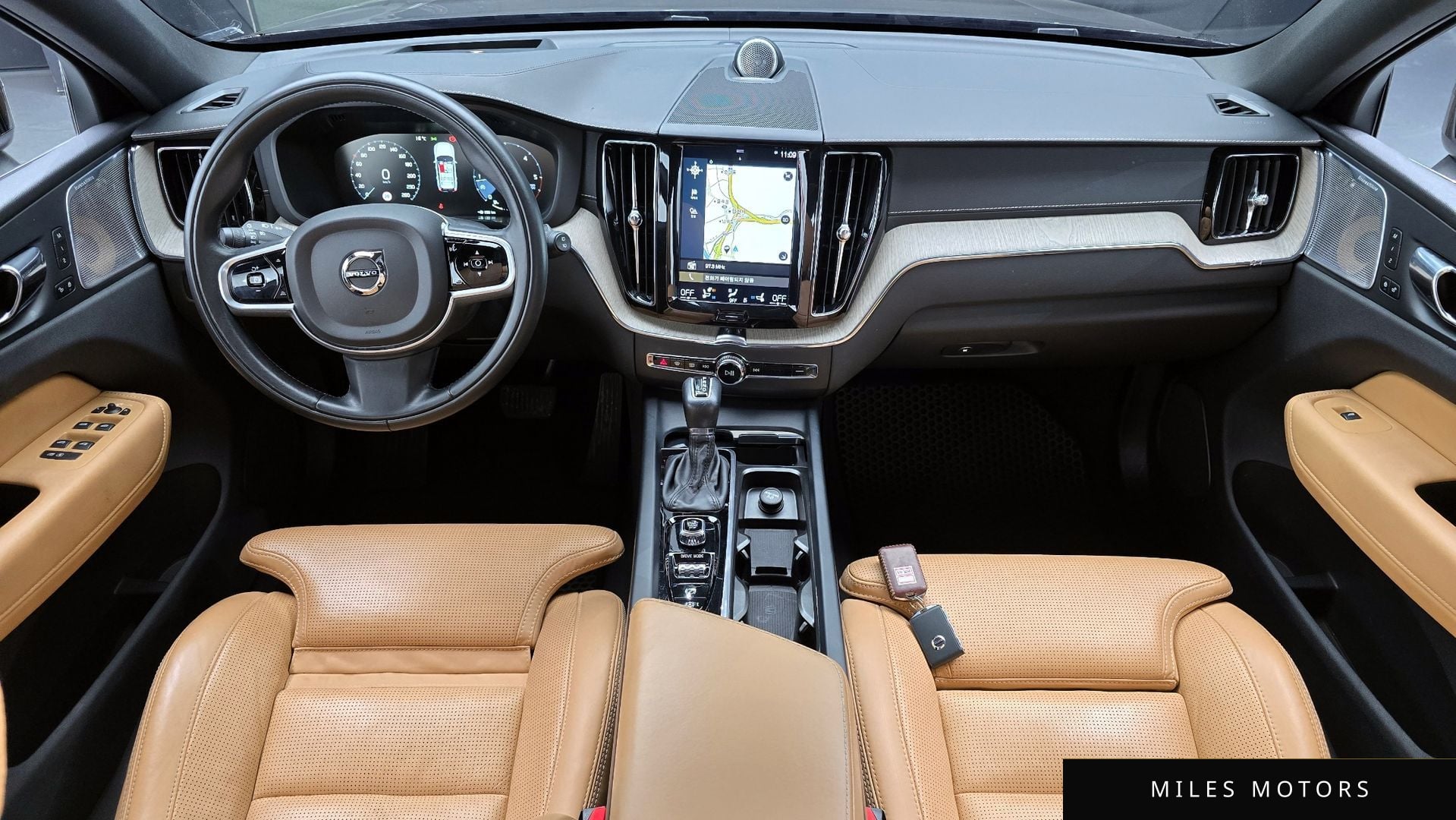 Volvo XC60 2019 — миниатюра 7