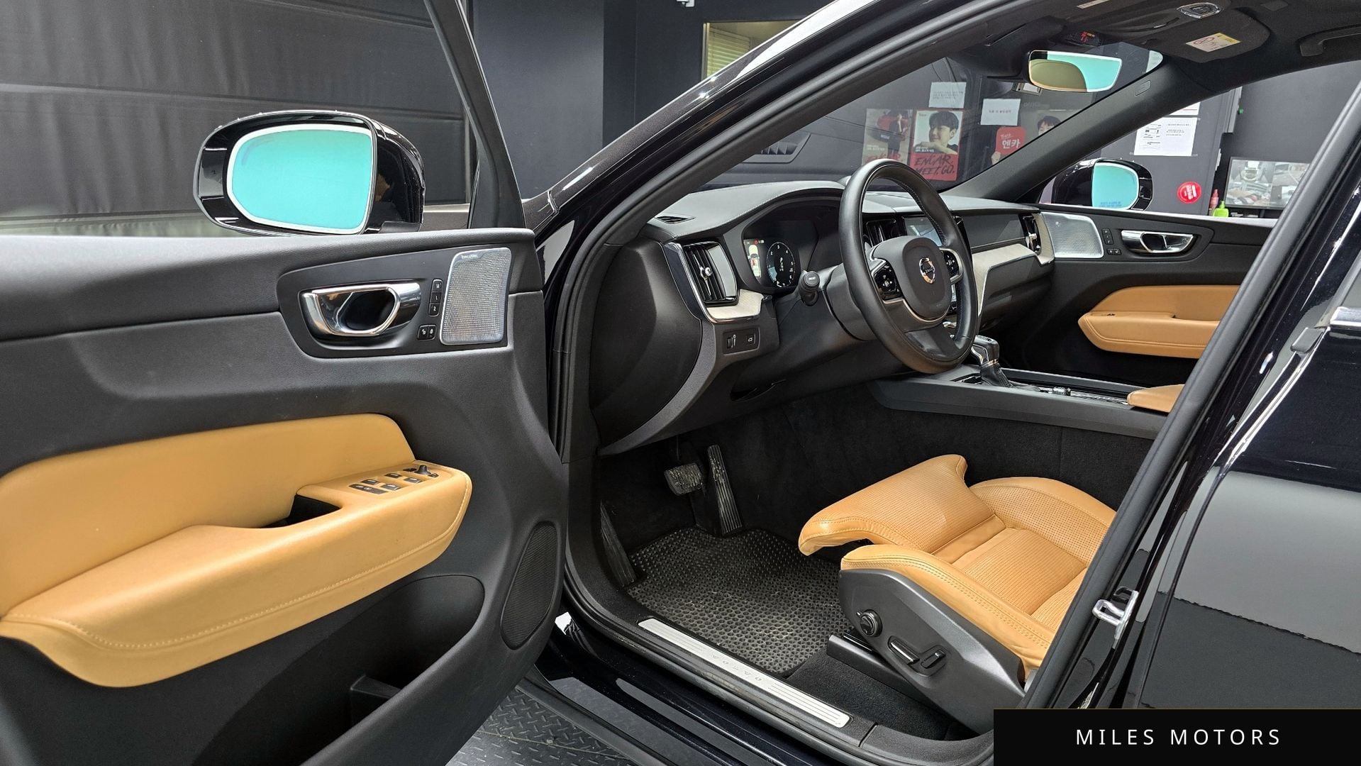 Volvo XC60 2019 — миниатюра 11