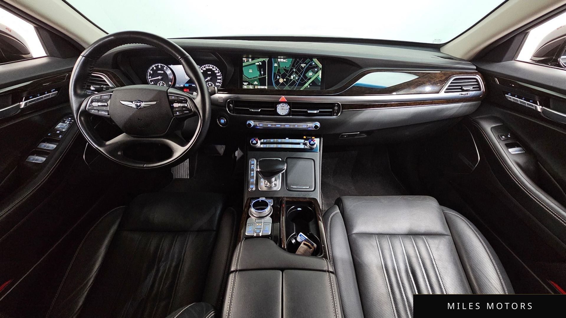 Genesis G90 2019 — миниатюра 7