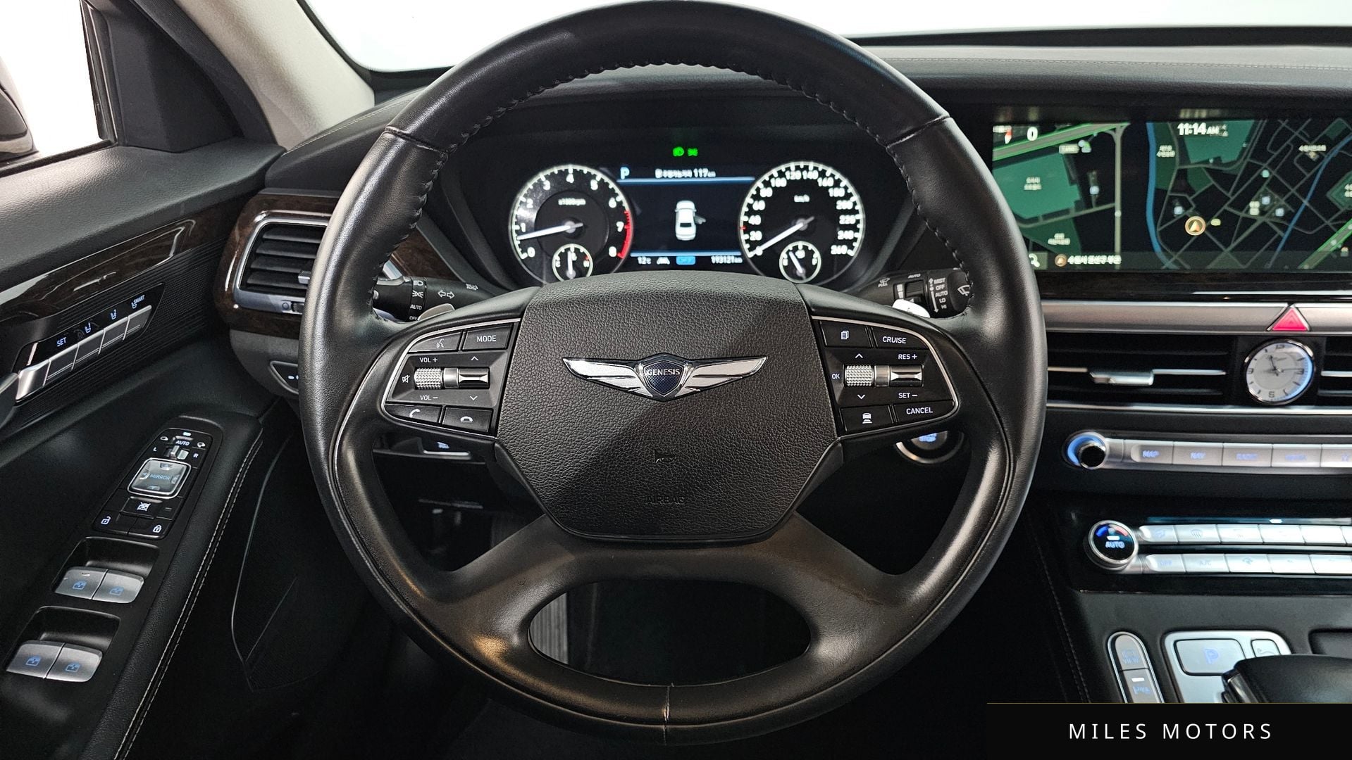 Genesis G90 2019 — миниатюра 13