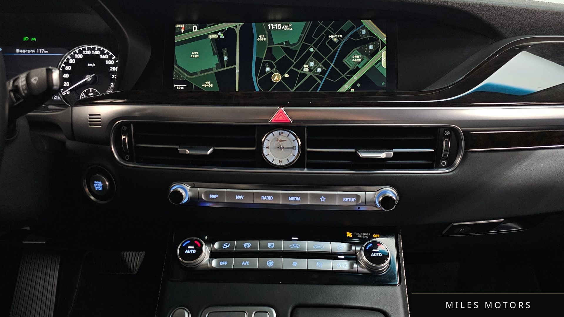 Genesis G90 2019 — миниатюра 14