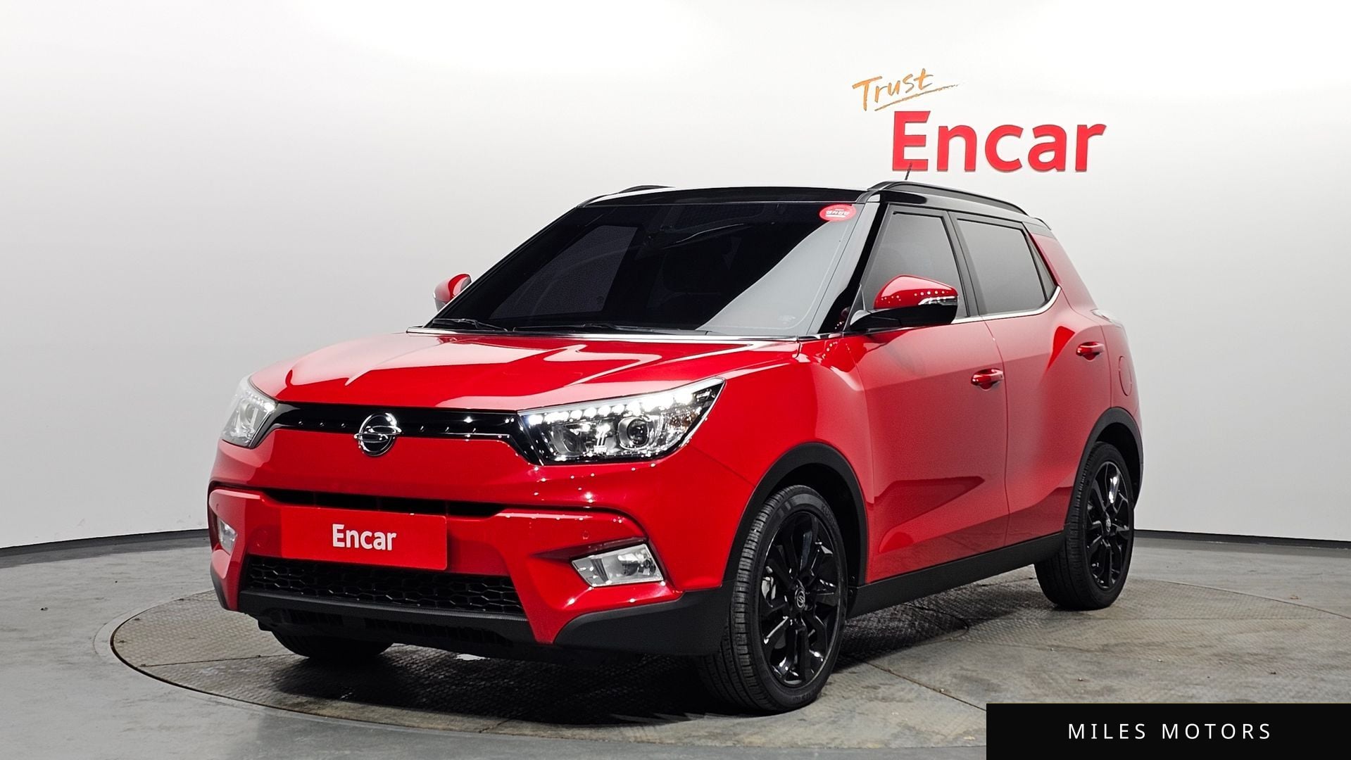 KG Mobility Tivoli 2016 — фото 1 из 12