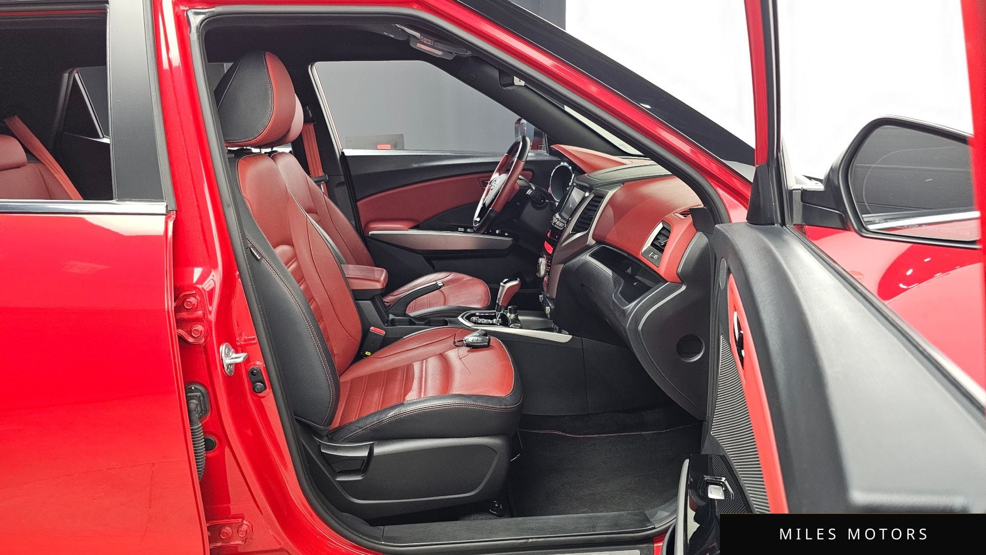 KG Mobility Tivoli 2016 — миниатюра 12