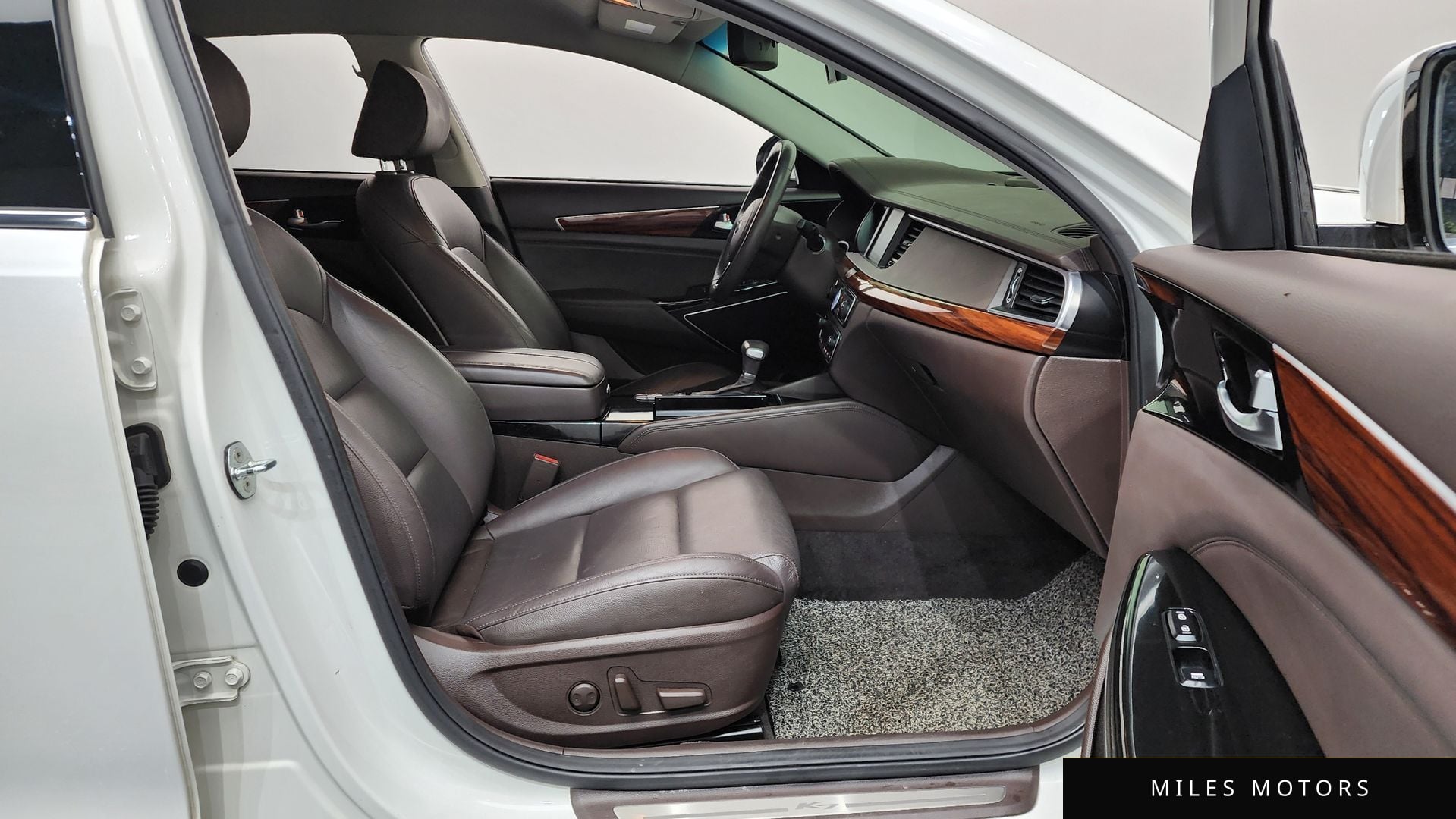 Kia K7 2017 — миниатюра 11
