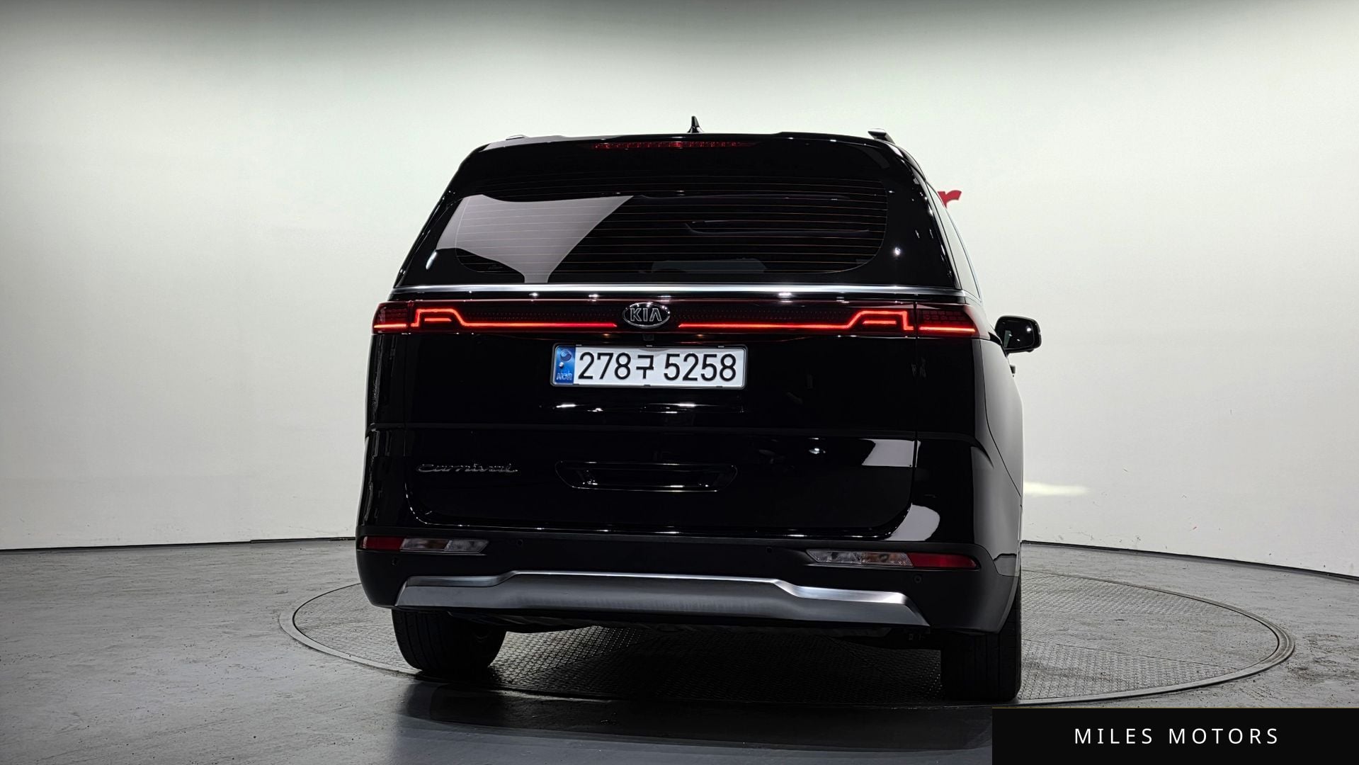 Kia Carnival 2021 — миниатюра 4