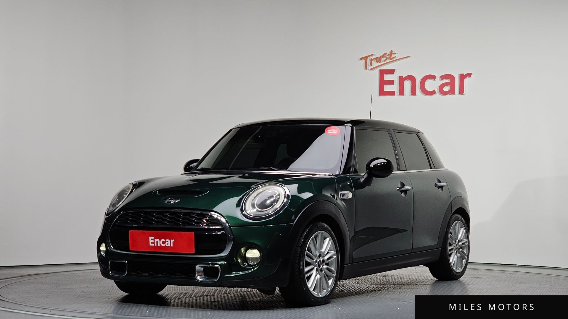MINI Cooper 2015 — фото 1 из 12