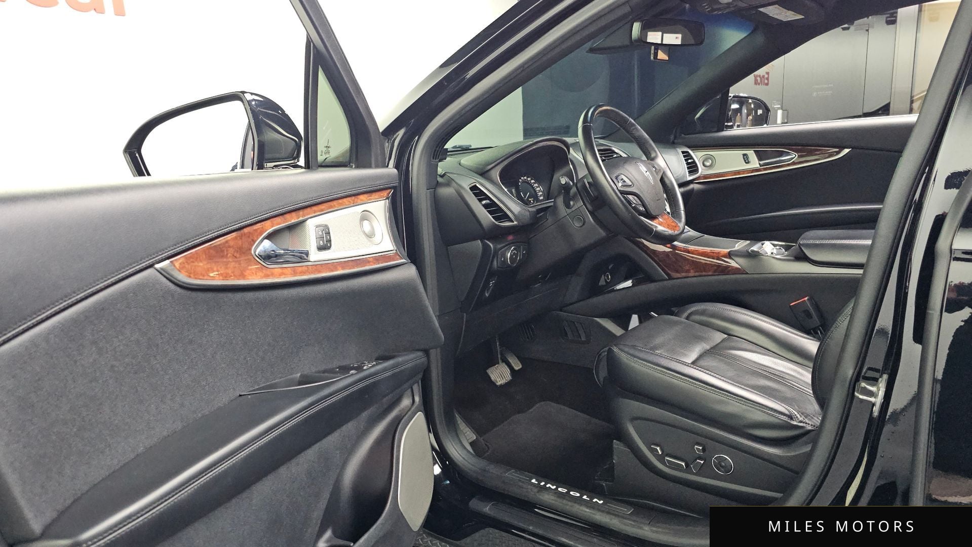 Lincoln MKX 2018 — миниатюра 9