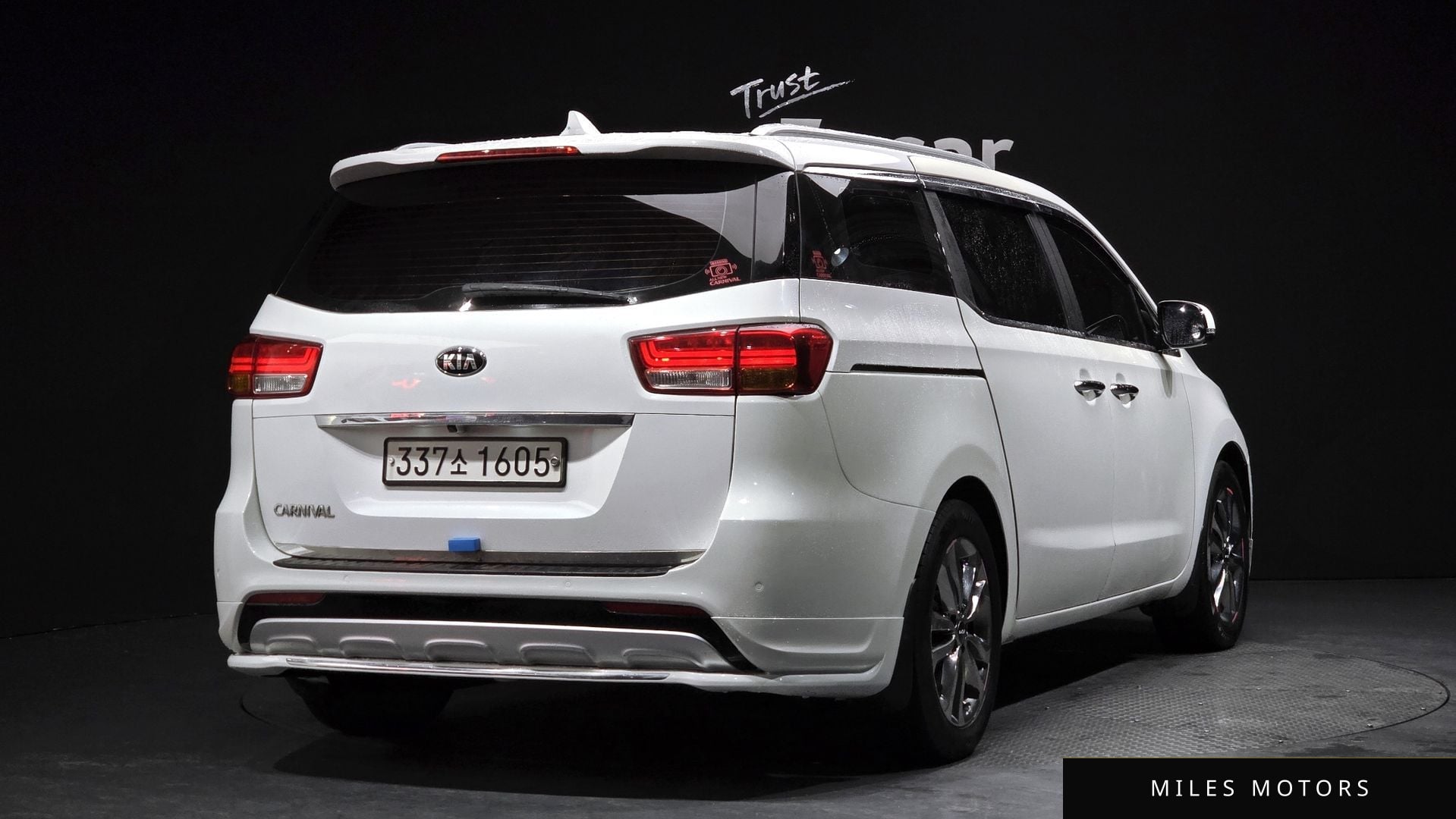 Kia Canival 2018 — миниатюра 2