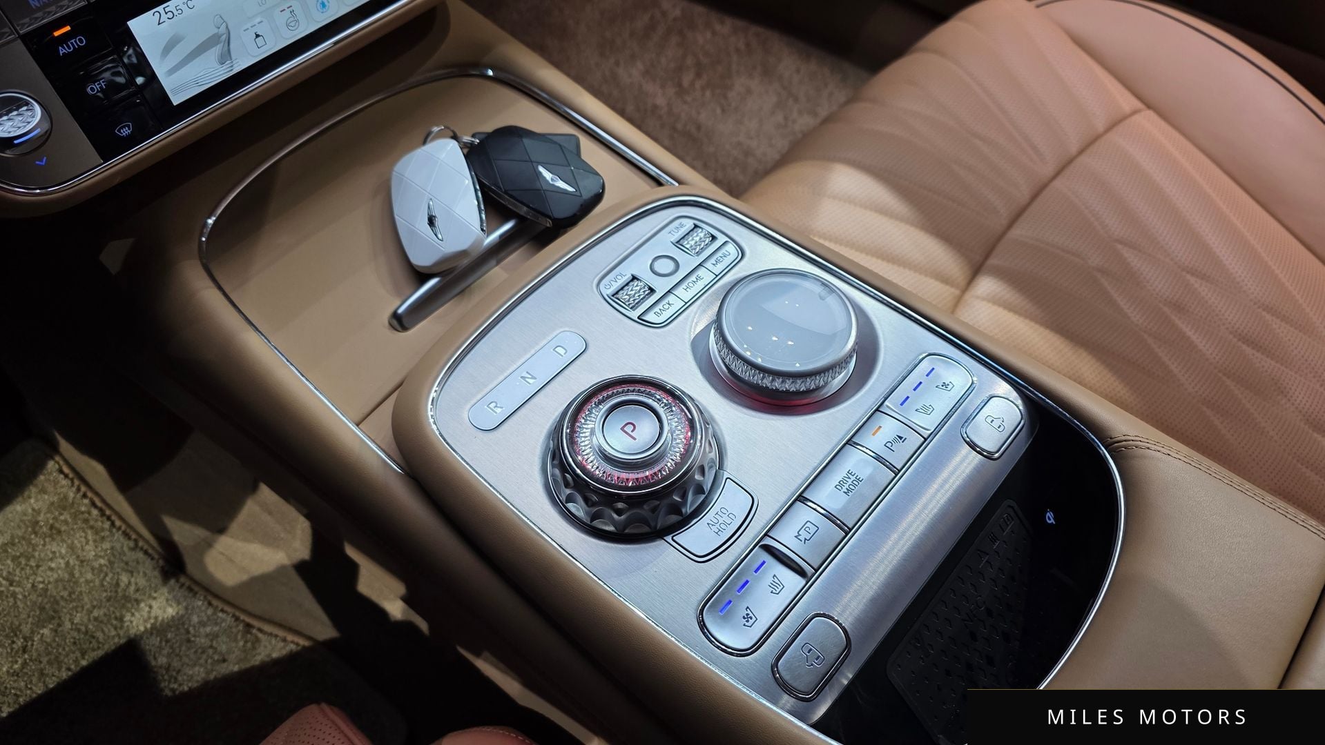 Genesis G90 (RS4) 2023 — миниатюра 9