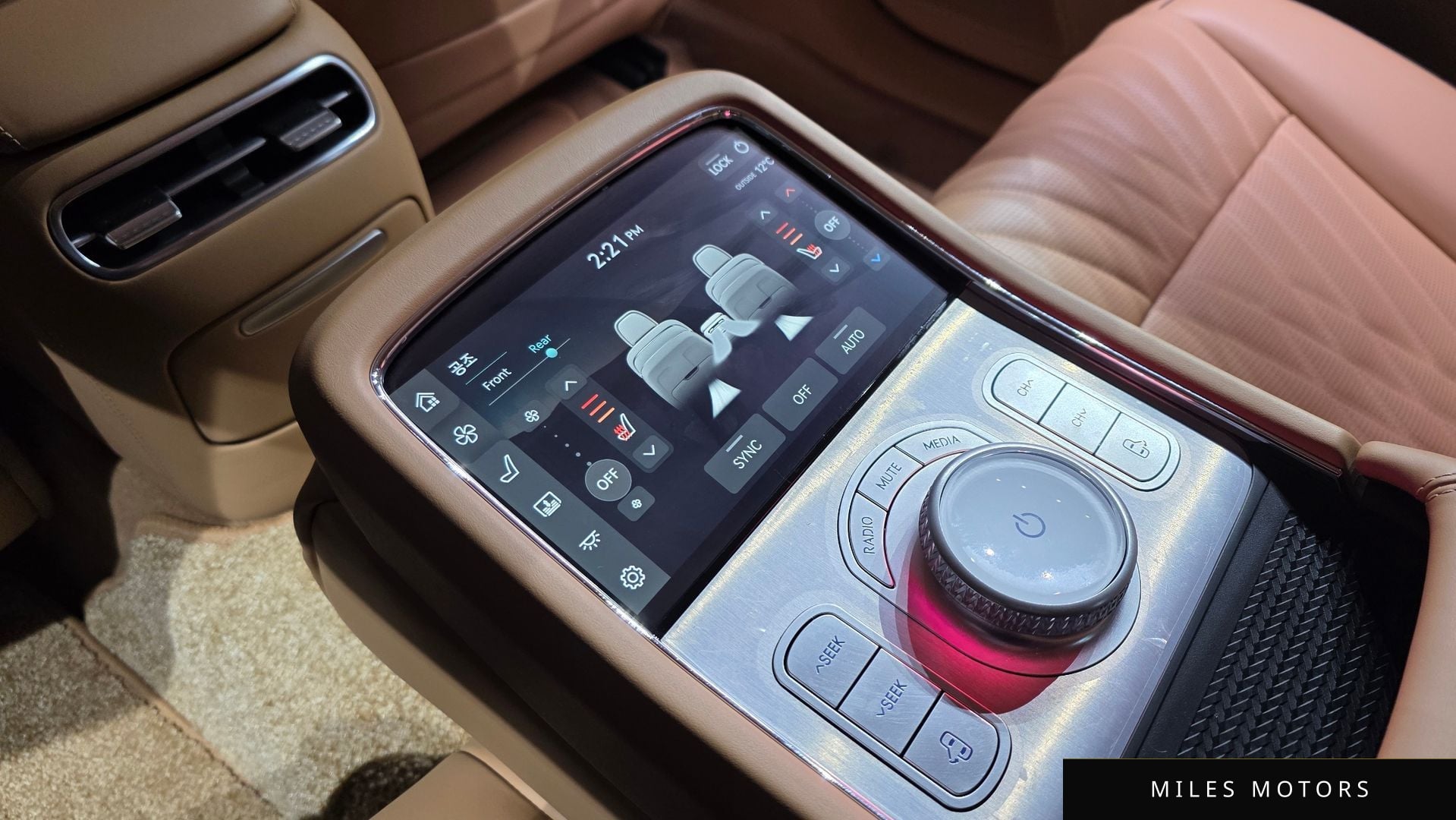 Genesis G90 (RS4) 2023 — миниатюра 16