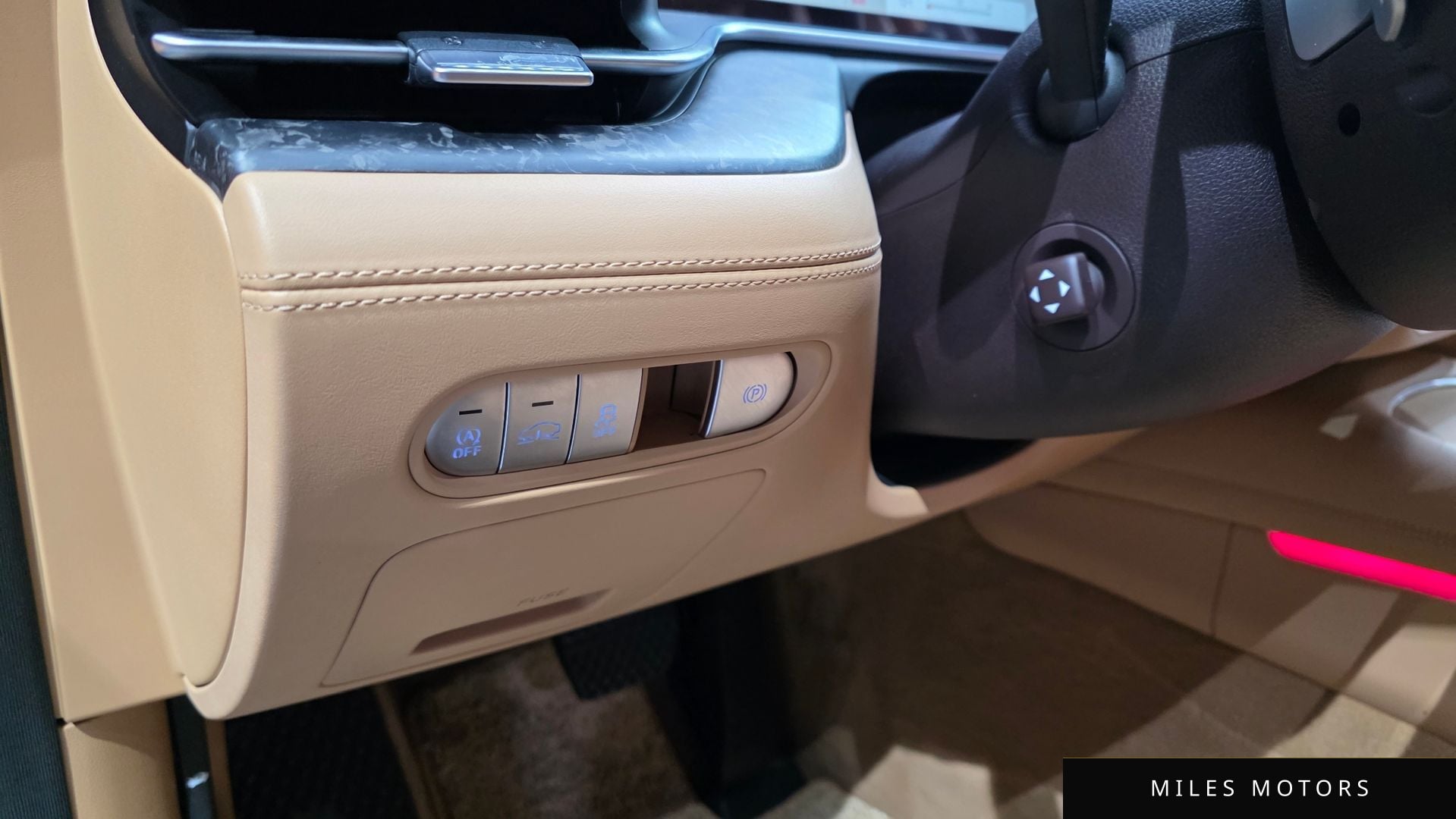 Genesis G90 (RS4) 2023 — миниатюра 17