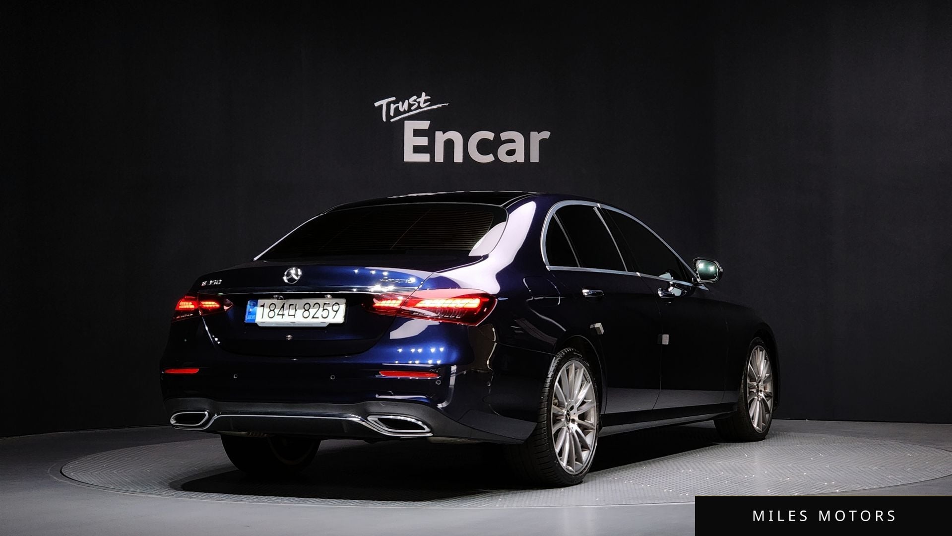 Mercedes-Benz E-Class W213 2022 — миниатюра 2