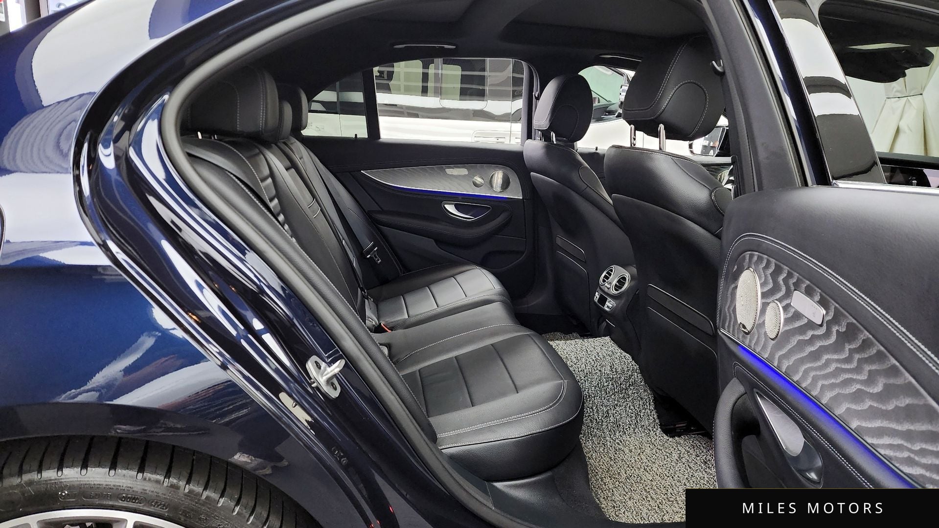Mercedes-Benz E-Class W213 2022 — миниатюра 12