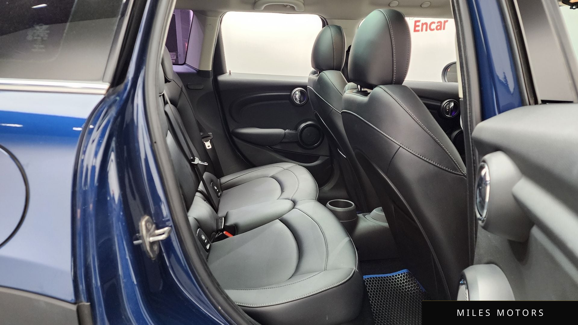 MINI Cooper D 2015 — миниатюра 12